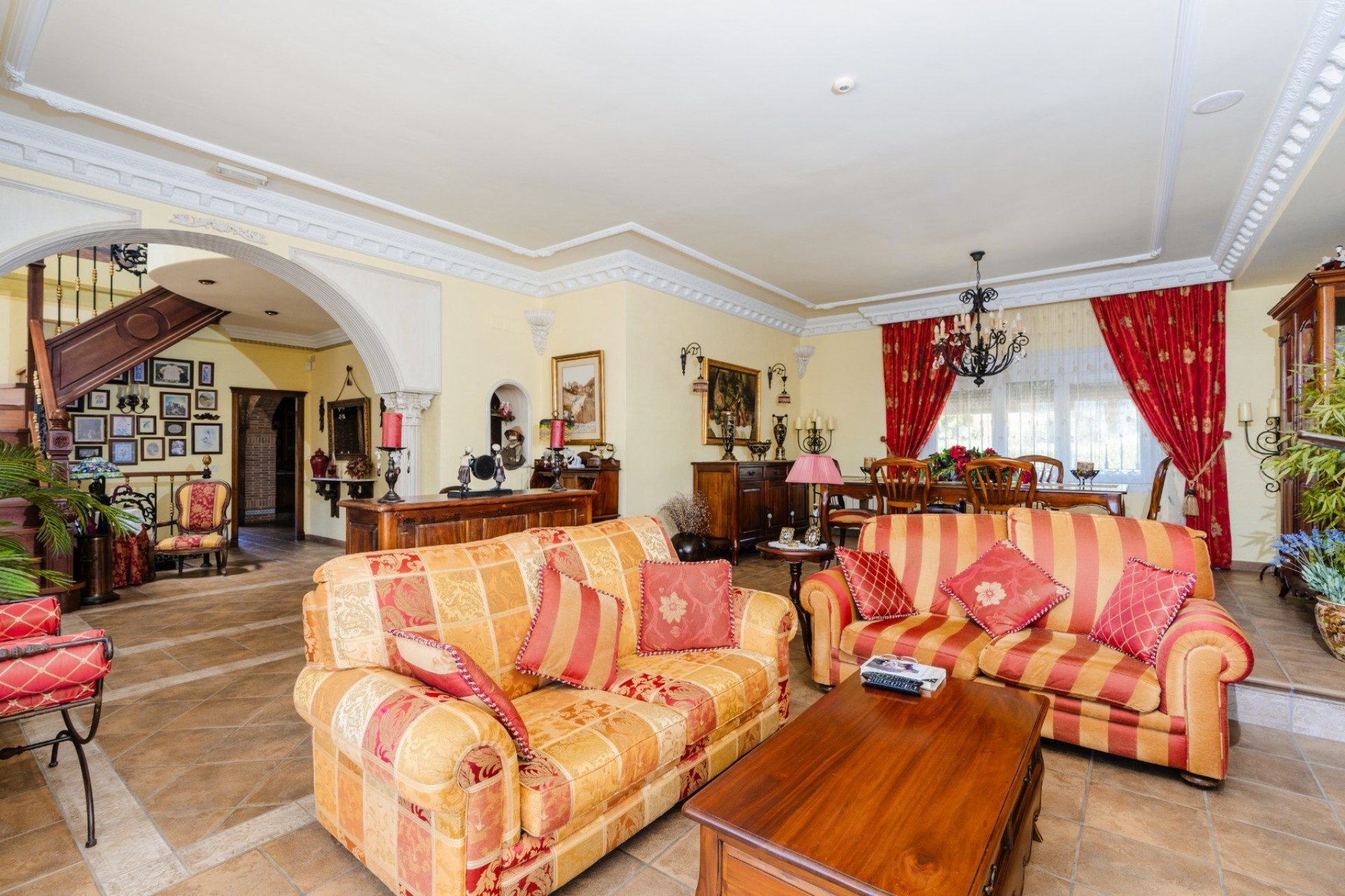 Herverkoop - 3. Vrijstaande villa - San Vicente del Raspeig - Costa Blanca Noord