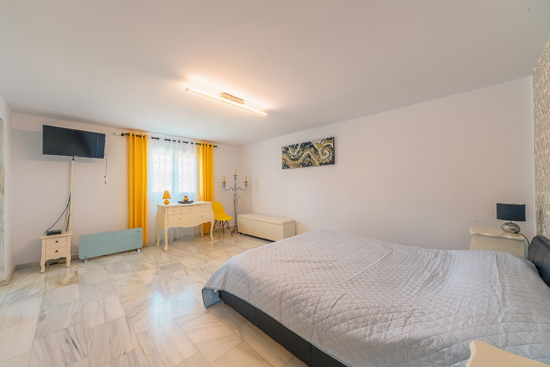 Herverkoop - 3. Vrijstaande villa - San Vicente del Raspeig - Costa Blanca Noord
