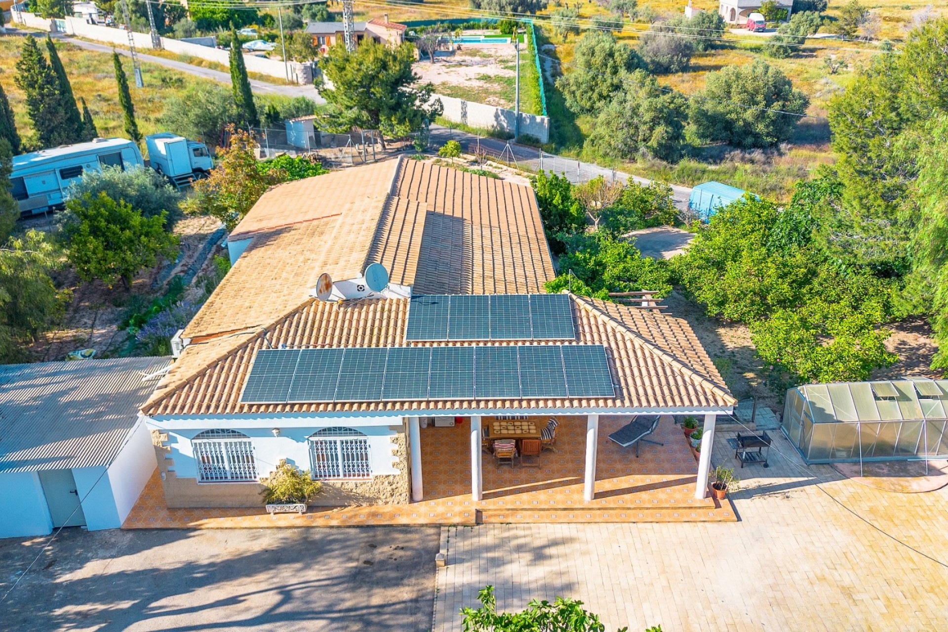 Herverkoop - 3. Vrijstaande villa - San Vicente del Raspeig - Costa Blanca Noord
