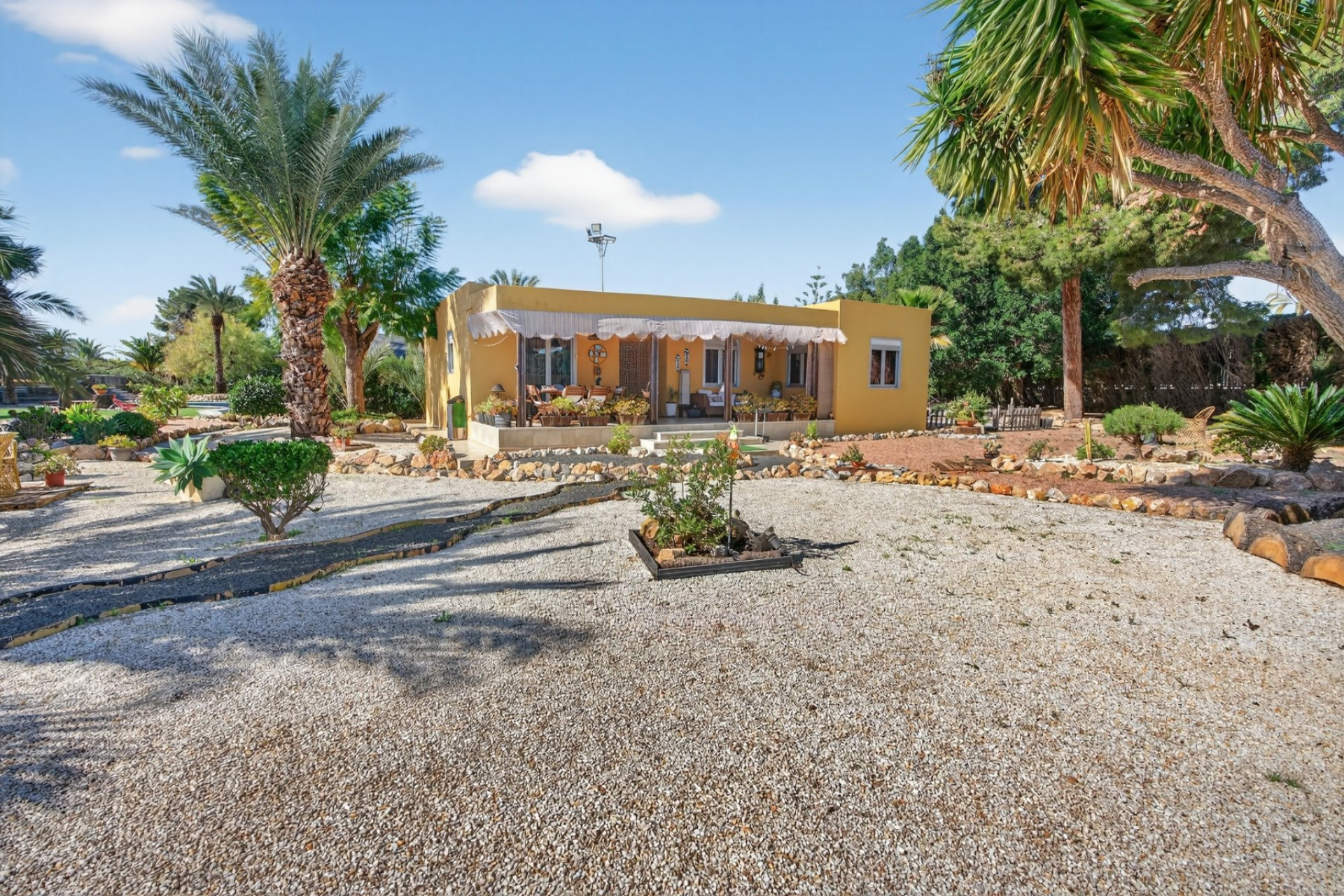 Herverkoop - 3. Vrijstaande villa - Santa Pola - Costa Blanca Zuid