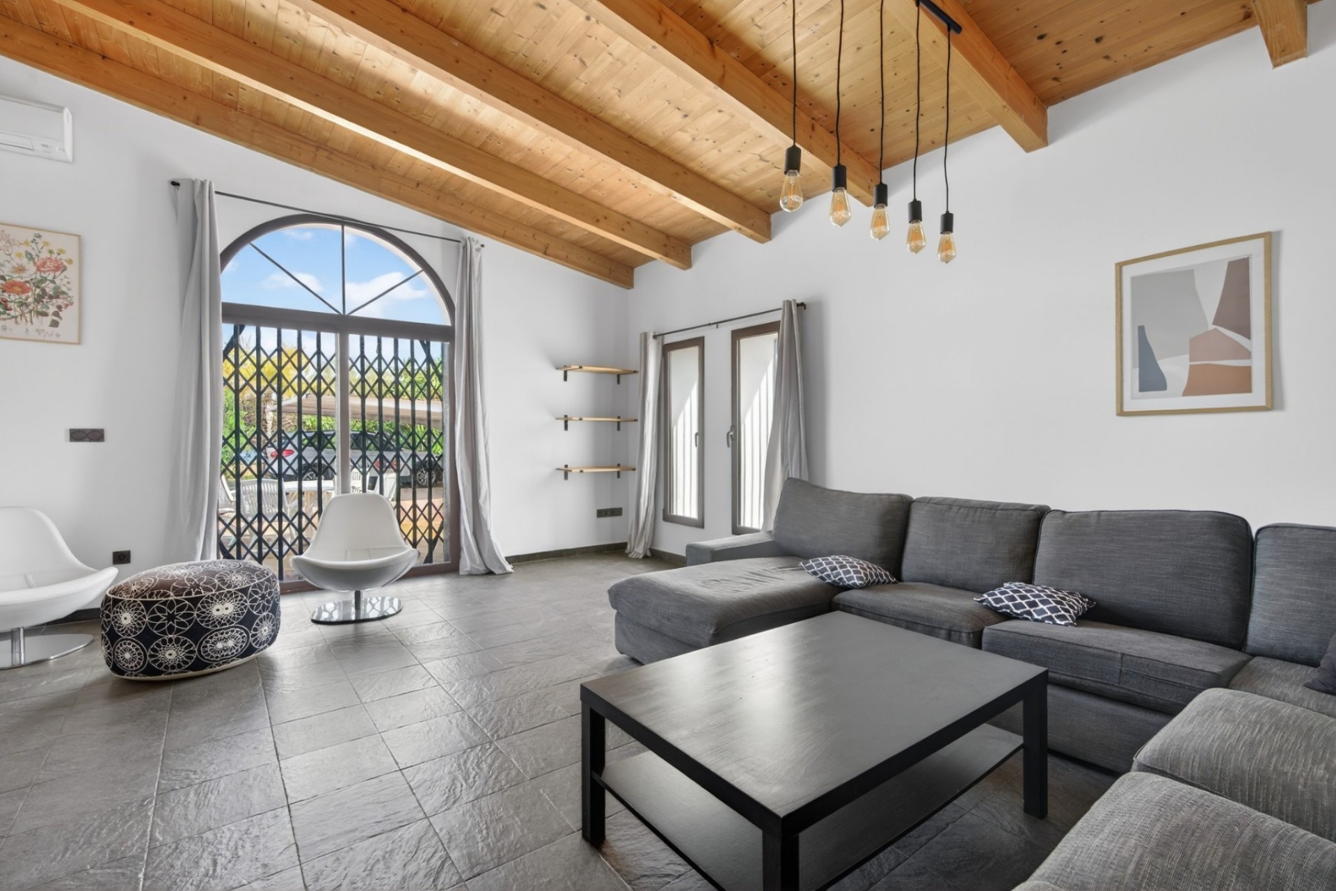 Herverkoop - 3. Vrijstaande villa - Santa Pola - Costa Blanca Zuid