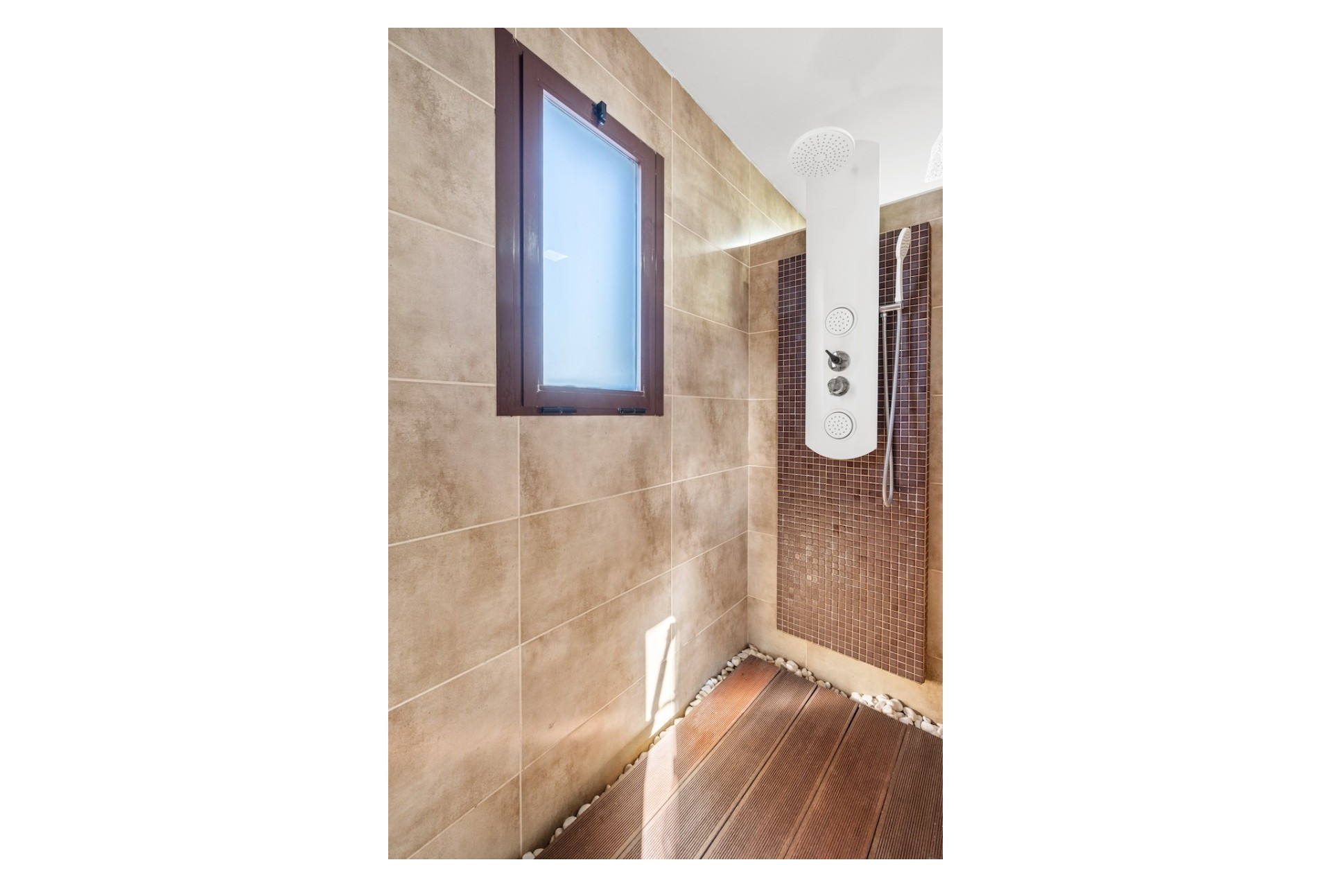 Herverkoop - 3. Vrijstaande villa - Santa Pola - Costa Blanca Zuid