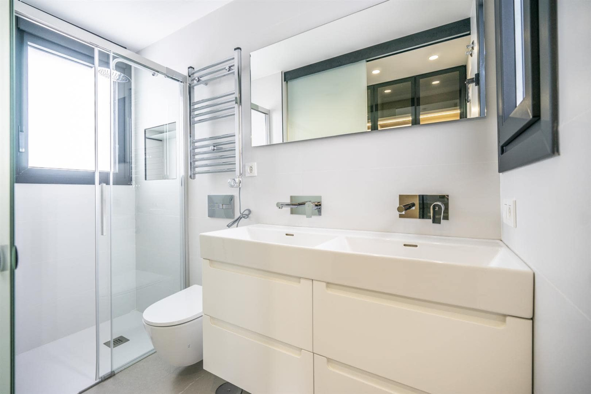 Herverkoop - 3. Vrijstaande villa - Santa Rosalia - Costa Calida