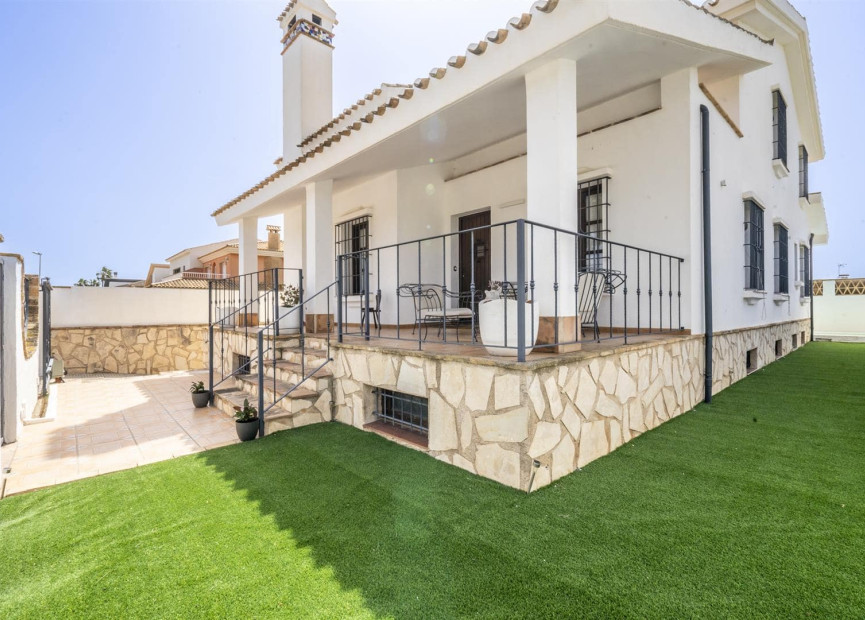 Herverkoop - 3. Vrijstaande villa - Santiago de Ribera - Costa Calida