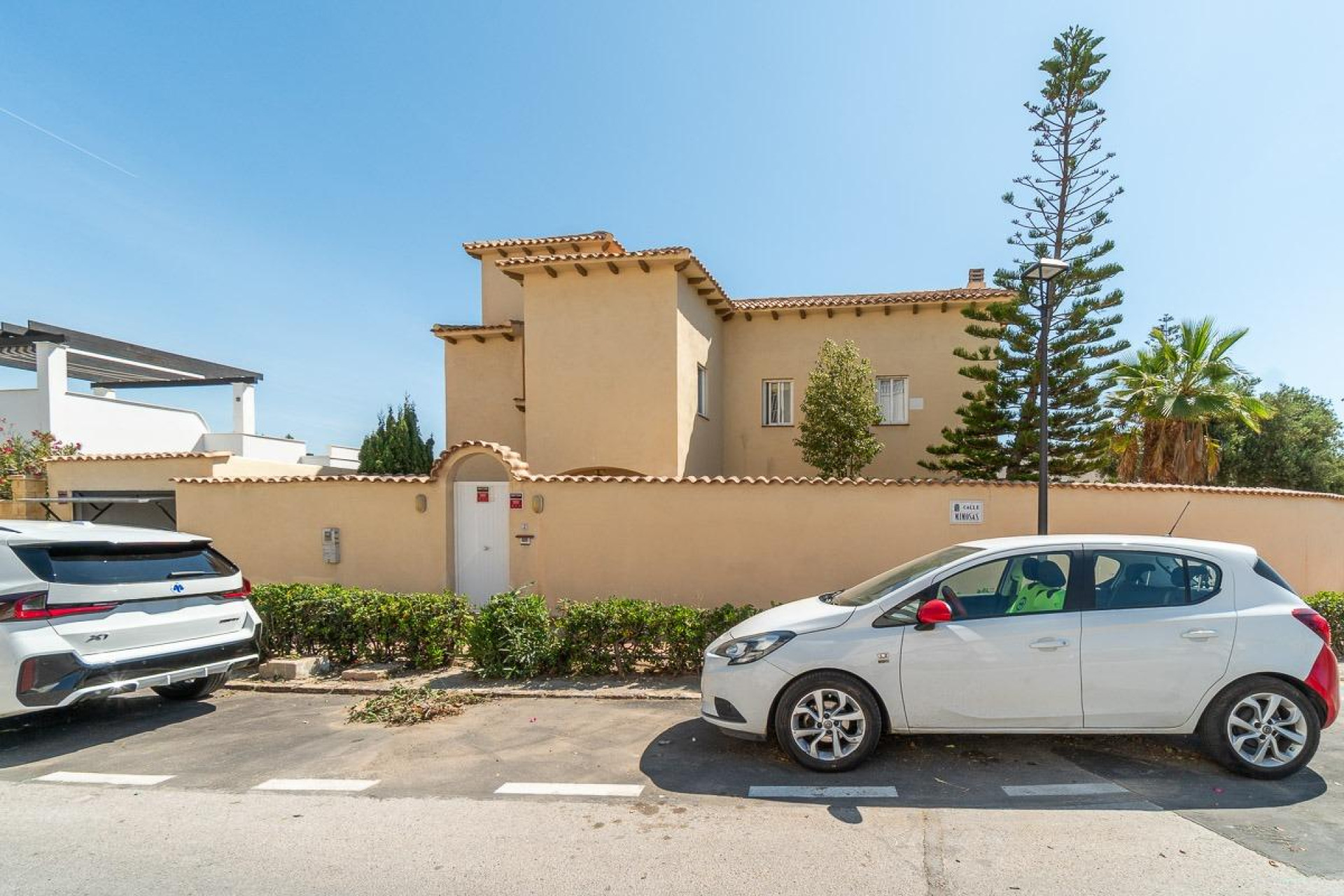 Herverkoop - 3. Vrijstaande villa - Torrevieja - Cala de cabo cervera