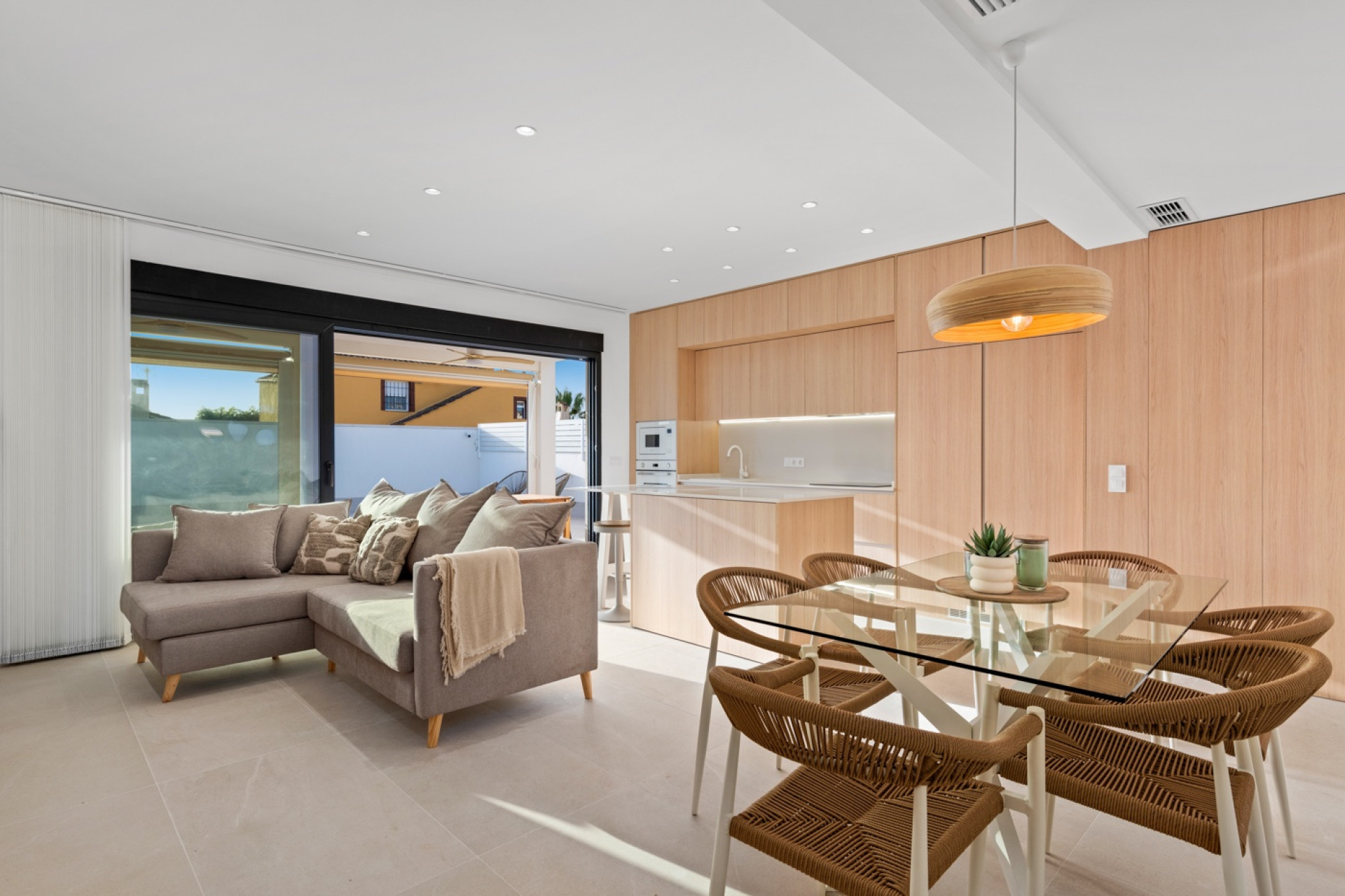 Herverkoop - 3. Vrijstaande villa - Torrevieja - Costa Blanca Zuid