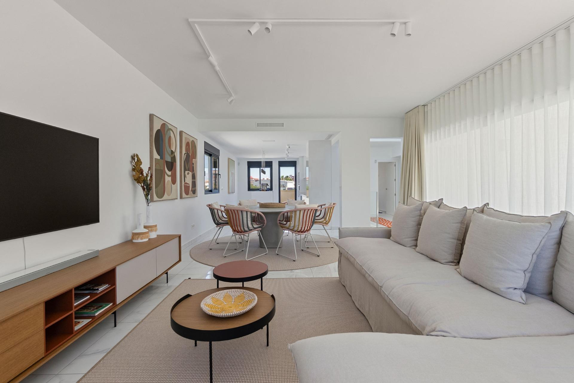 Herverkoop - 3. Vrijstaande villa - Torrevieja - Costa Blanca Zuid