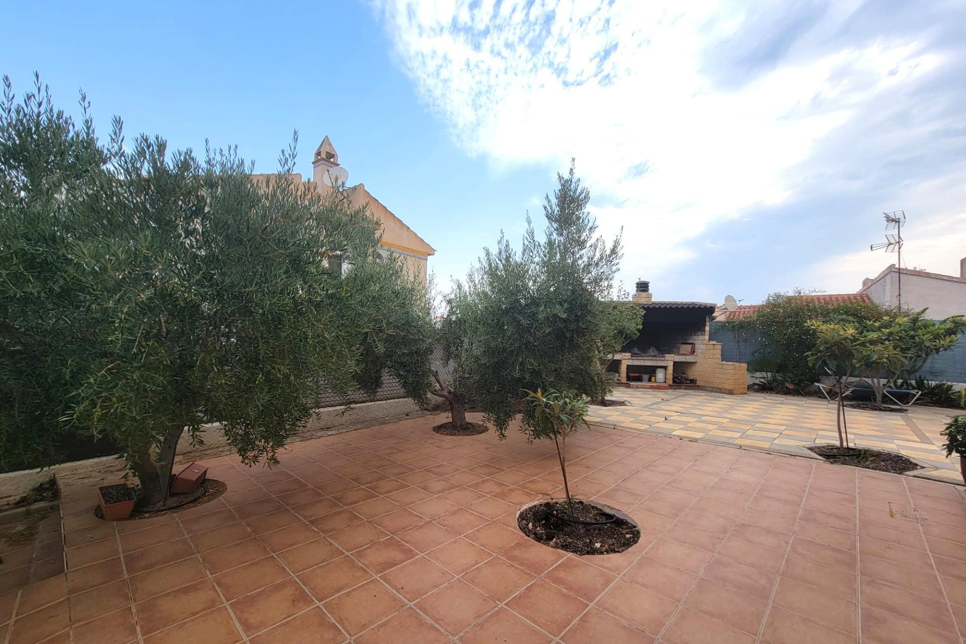 Herverkoop - 3. Vrijstaande villa - Torrevieja - Costa Blanca Zuid