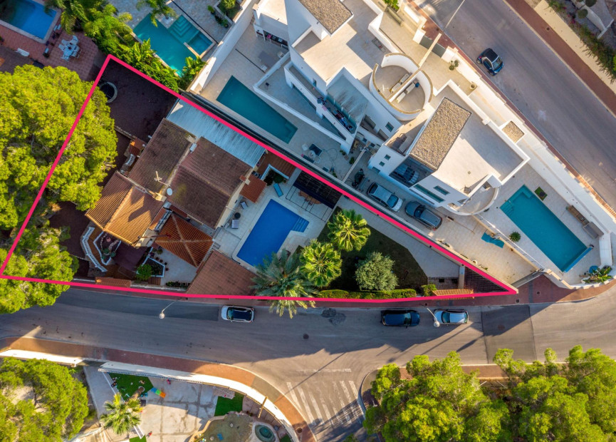 Herverkoop - 3. Vrijstaande villa - Torrevieja - Costa Blanca Zuid