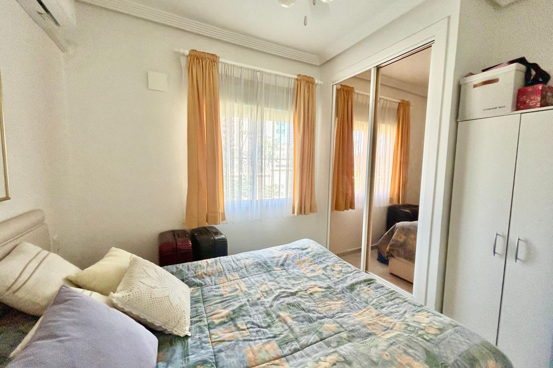 Herverkoop - 3. Vrijstaande villa - Torrevieja - Costa Blanca Zuid