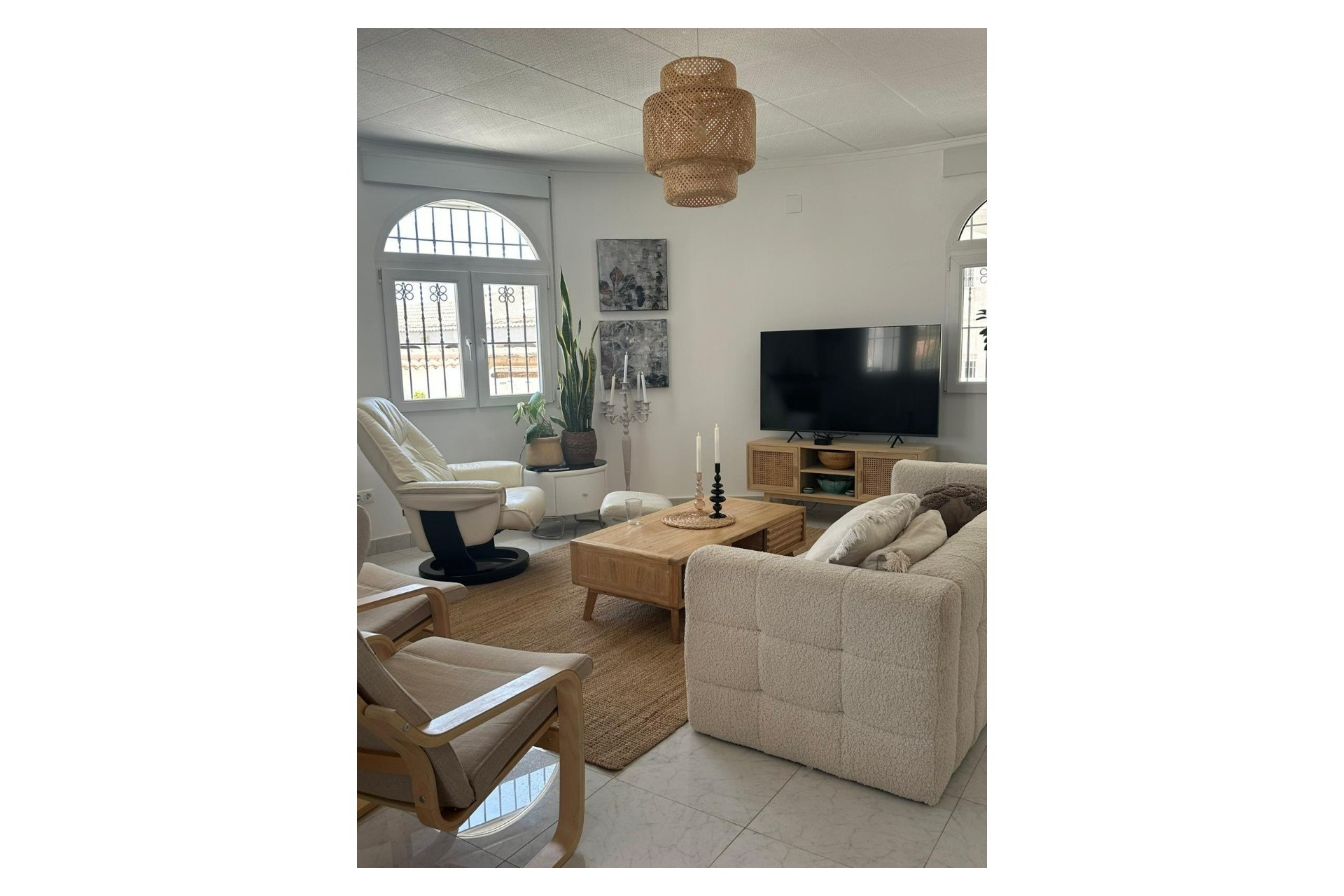 Herverkoop - 3. Vrijstaande villa - Torrevieja - Costa Blanca Zuid