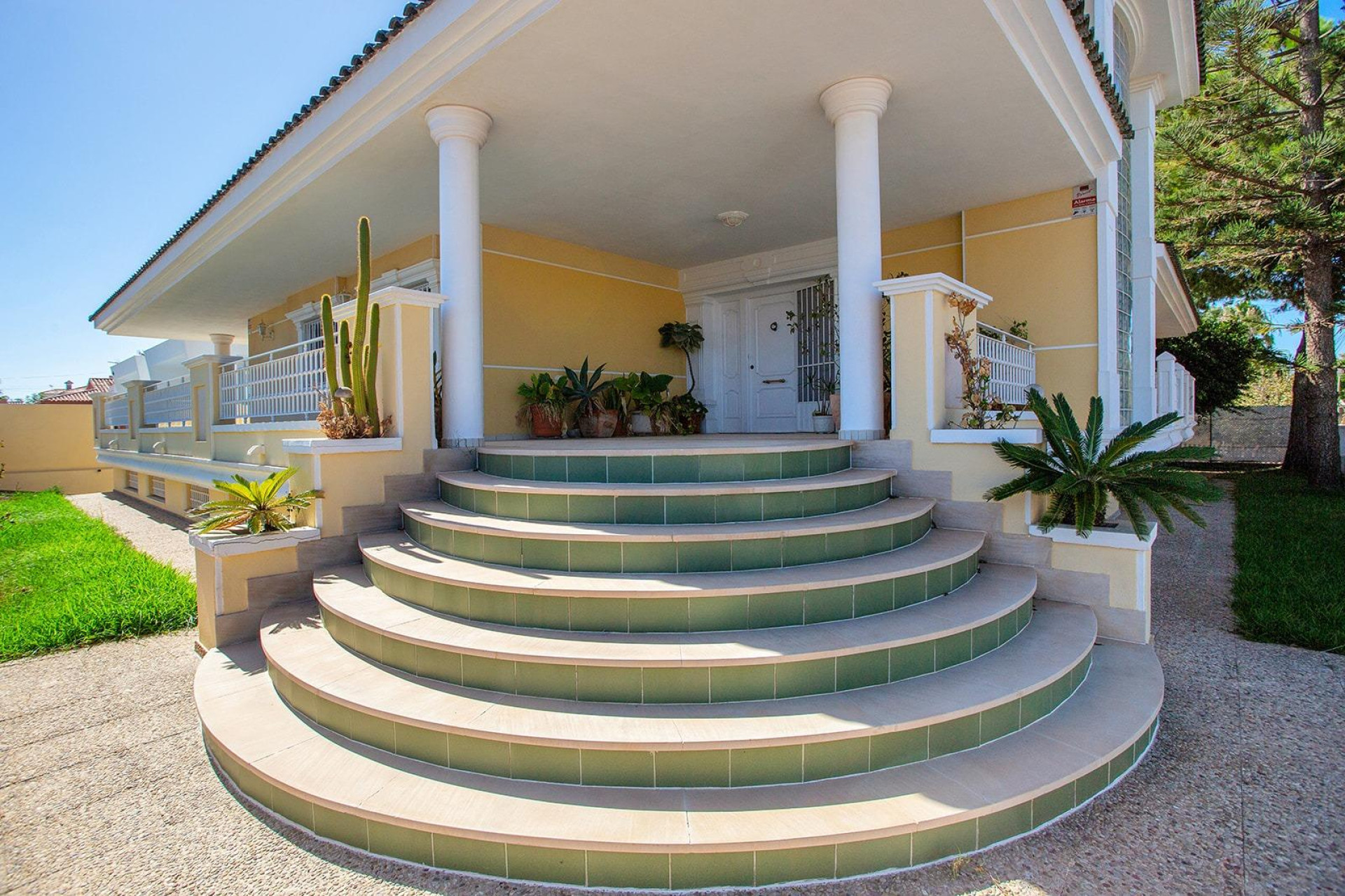 Herverkoop - 3. Vrijstaande villa - Torrevieja - Costa Blanca Zuid