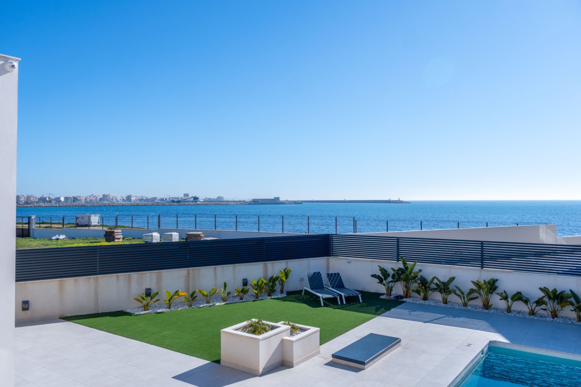 Herverkoop - 3. Vrijstaande villa - Torrevieja - Costa Blanca Zuid