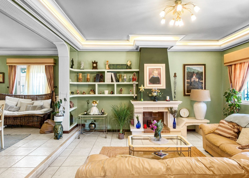 Herverkoop - 3. Vrijstaande villa - Torrevieja - Costa Blanca Zuid