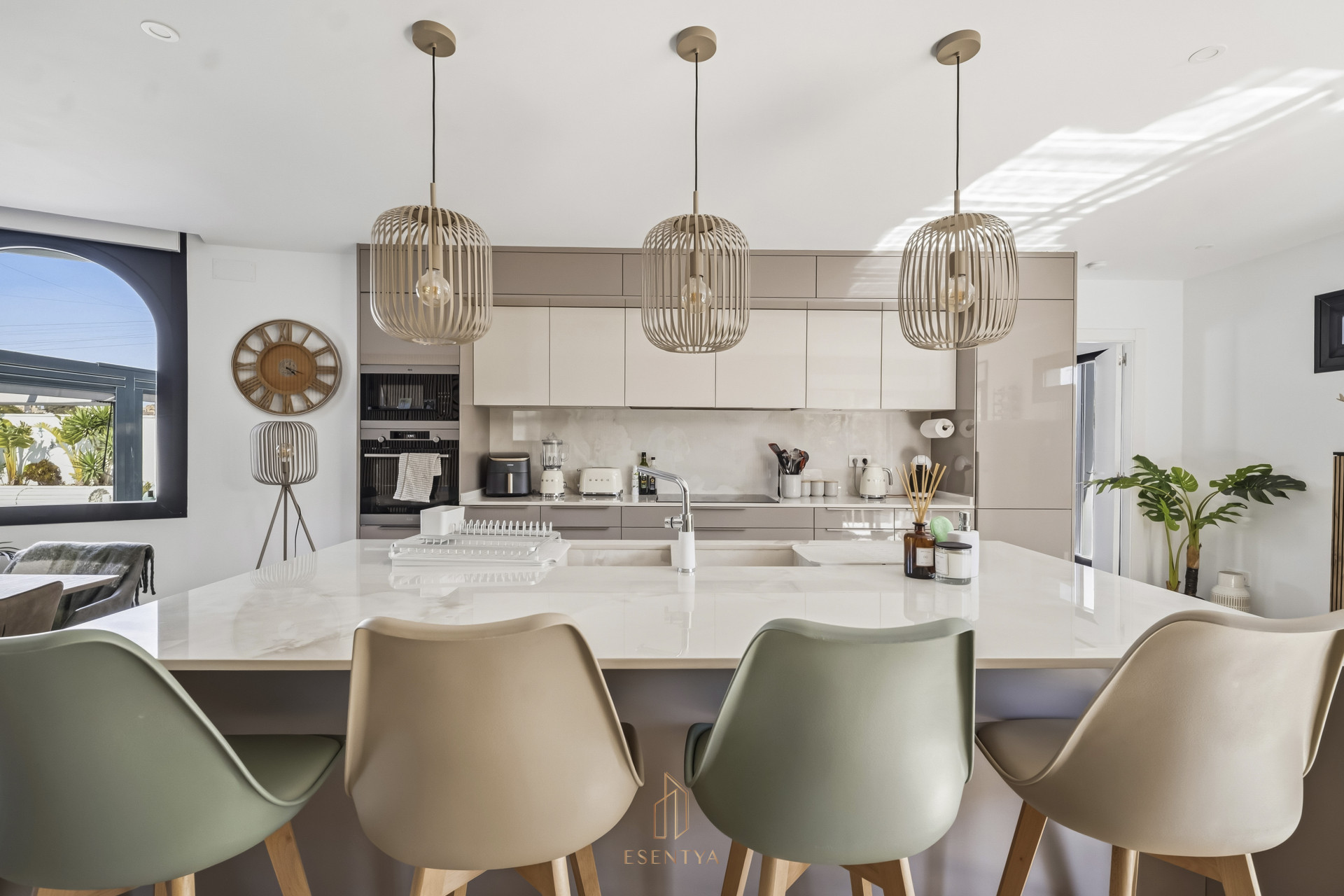 Herverkoop - 3. Vrijstaande villa - Torrevieja - Costa Blanca Zuid