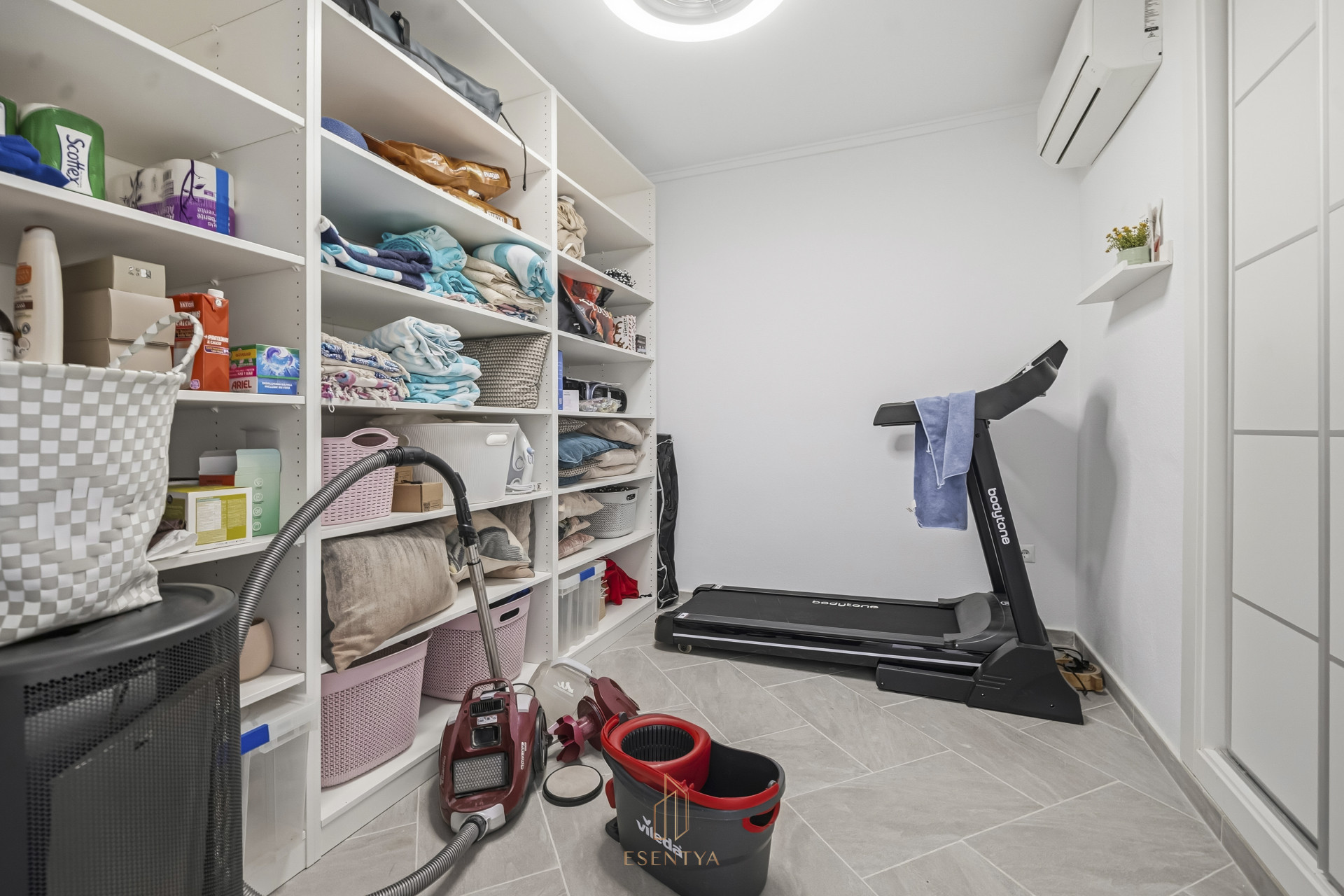 Herverkoop - 3. Vrijstaande villa - Torrevieja - Costa Blanca Zuid