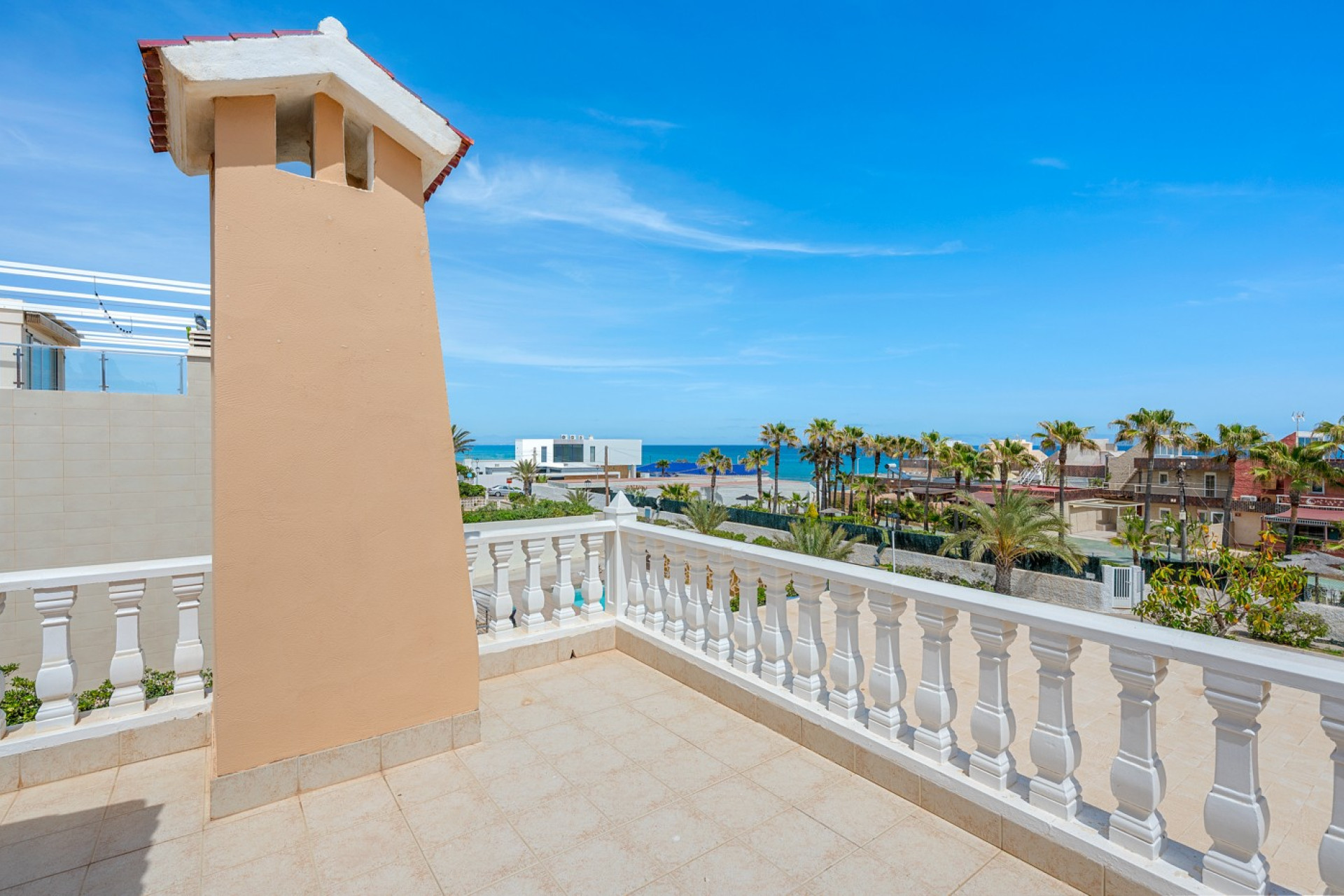 Herverkoop - 3. Vrijstaande villa - Torrevieja - Costa Blanca Zuid