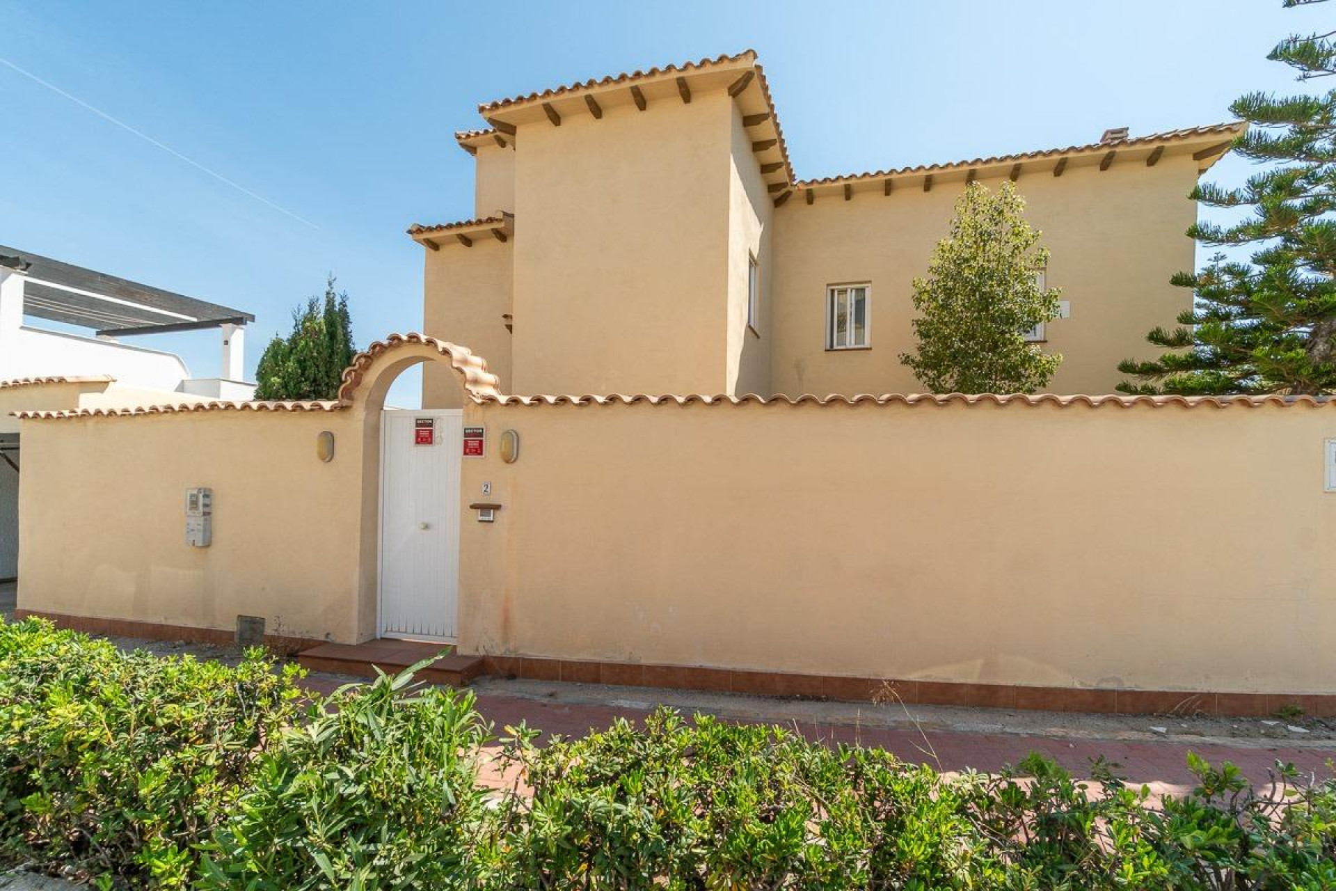 Herverkoop - 3. Vrijstaande villa - Torrevieja - Costa Blanca Zuid