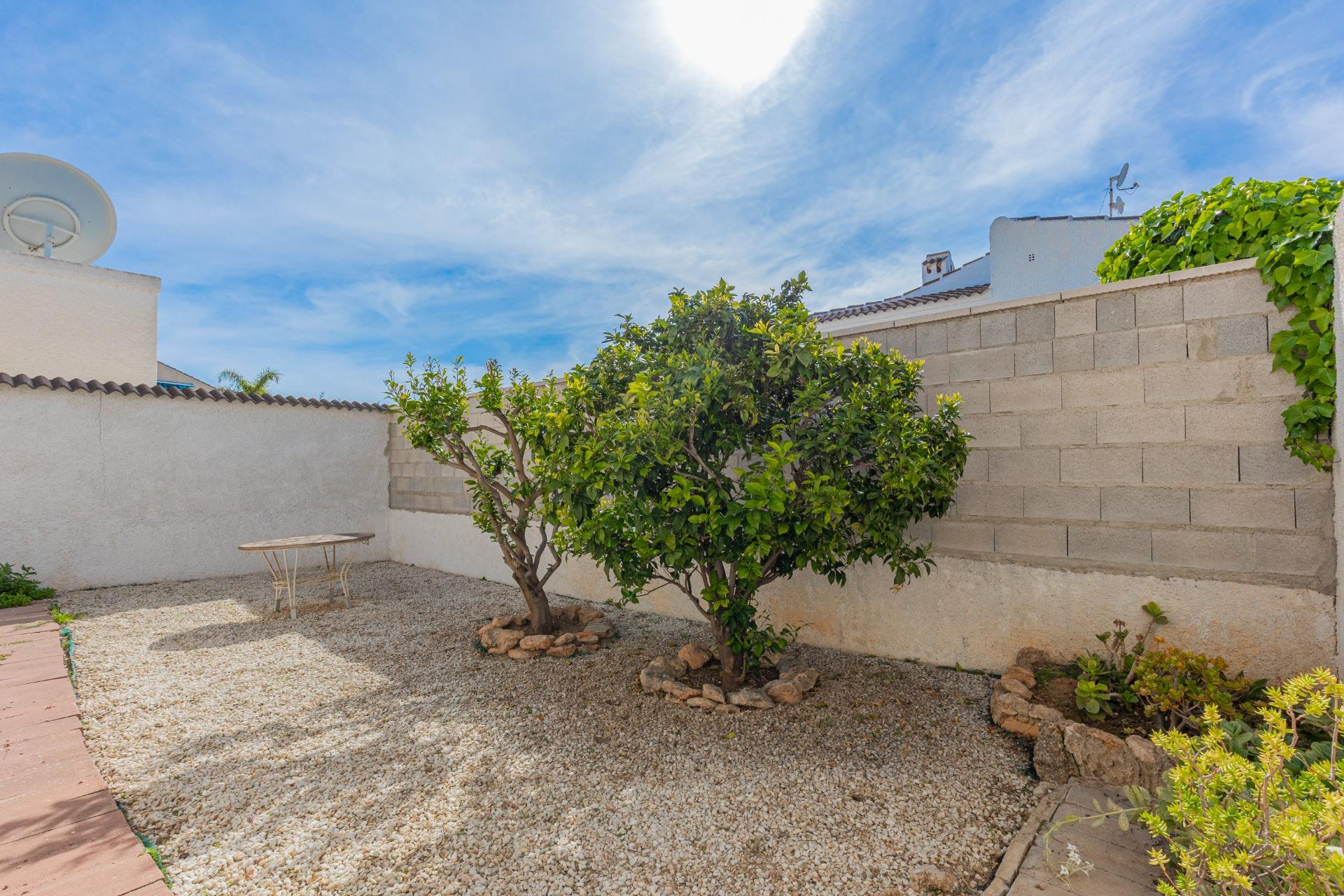 Herverkoop - 3. Vrijstaande villa - Torrevieja - La siesta