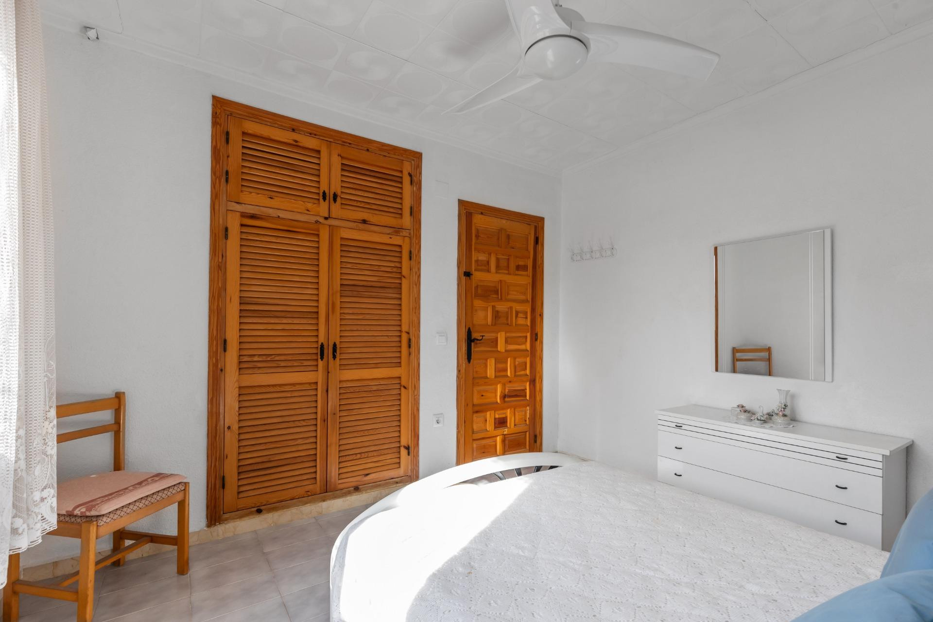 Herverkoop - 3. Vrijstaande villa - Torrevieja - La siesta