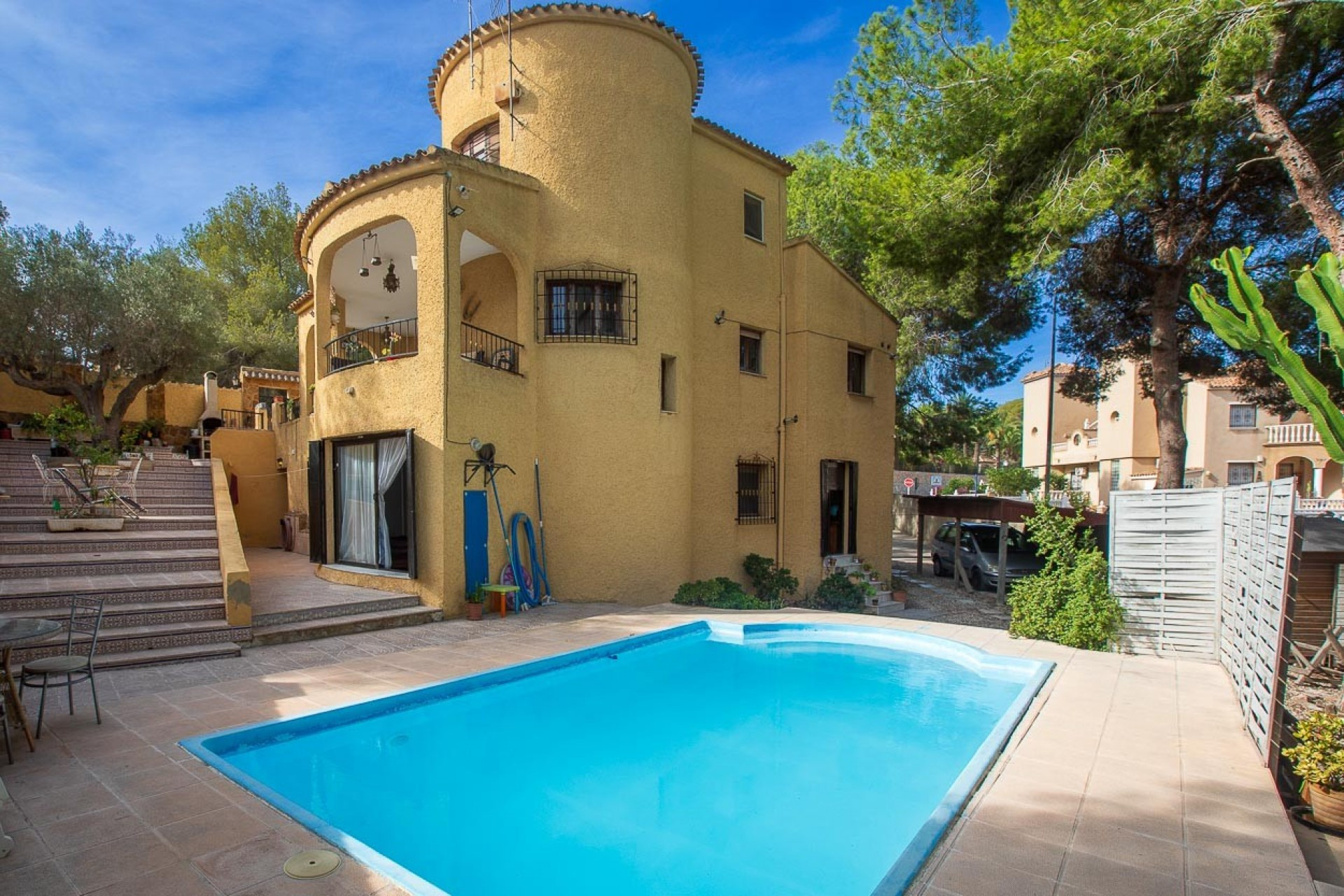 Herverkoop - 3. Vrijstaande villa - Villamartin - Costa Blanca Zuid