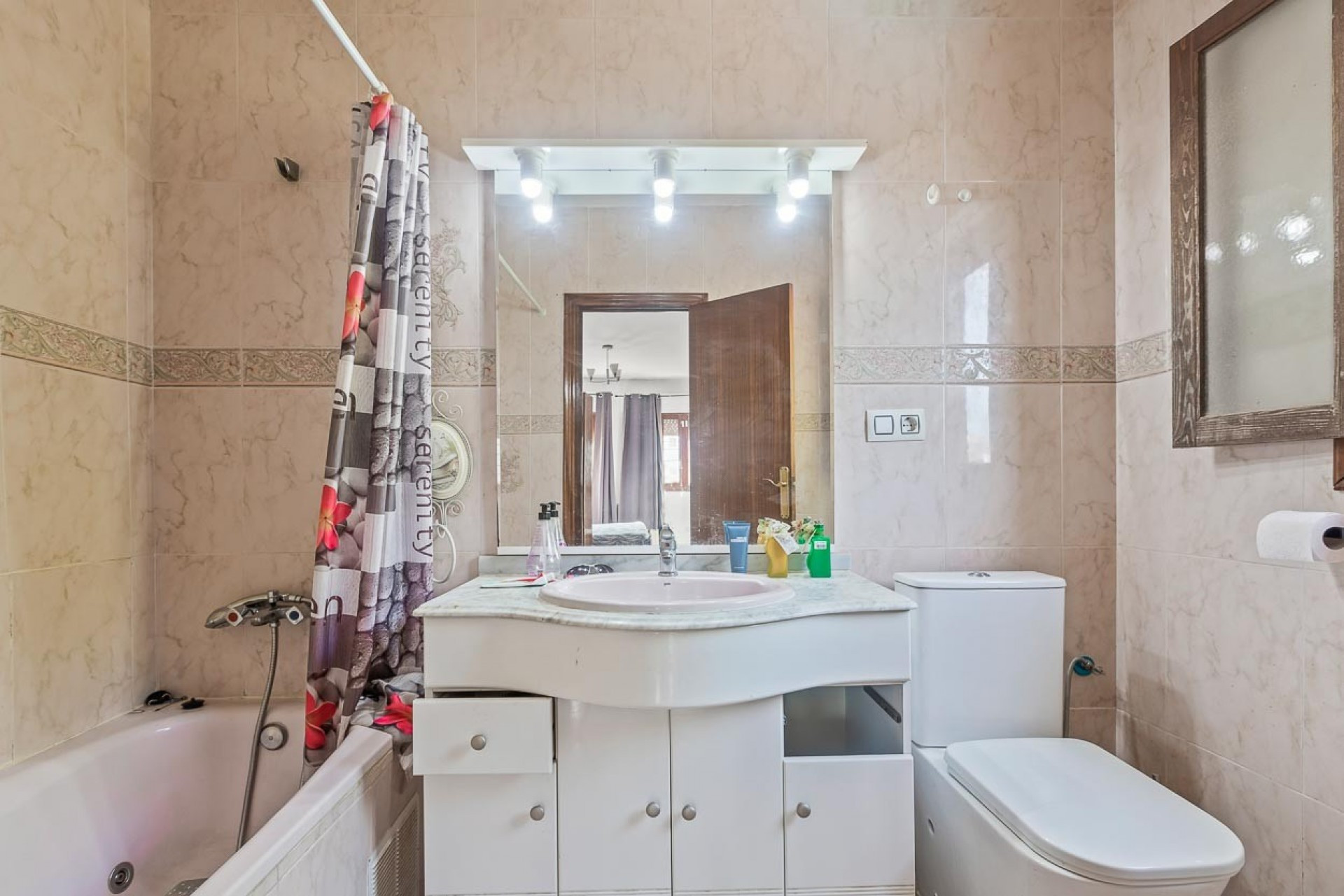 Herverkoop - 3. Vrijstaande villa - Villamartin - Costa Blanca Zuid