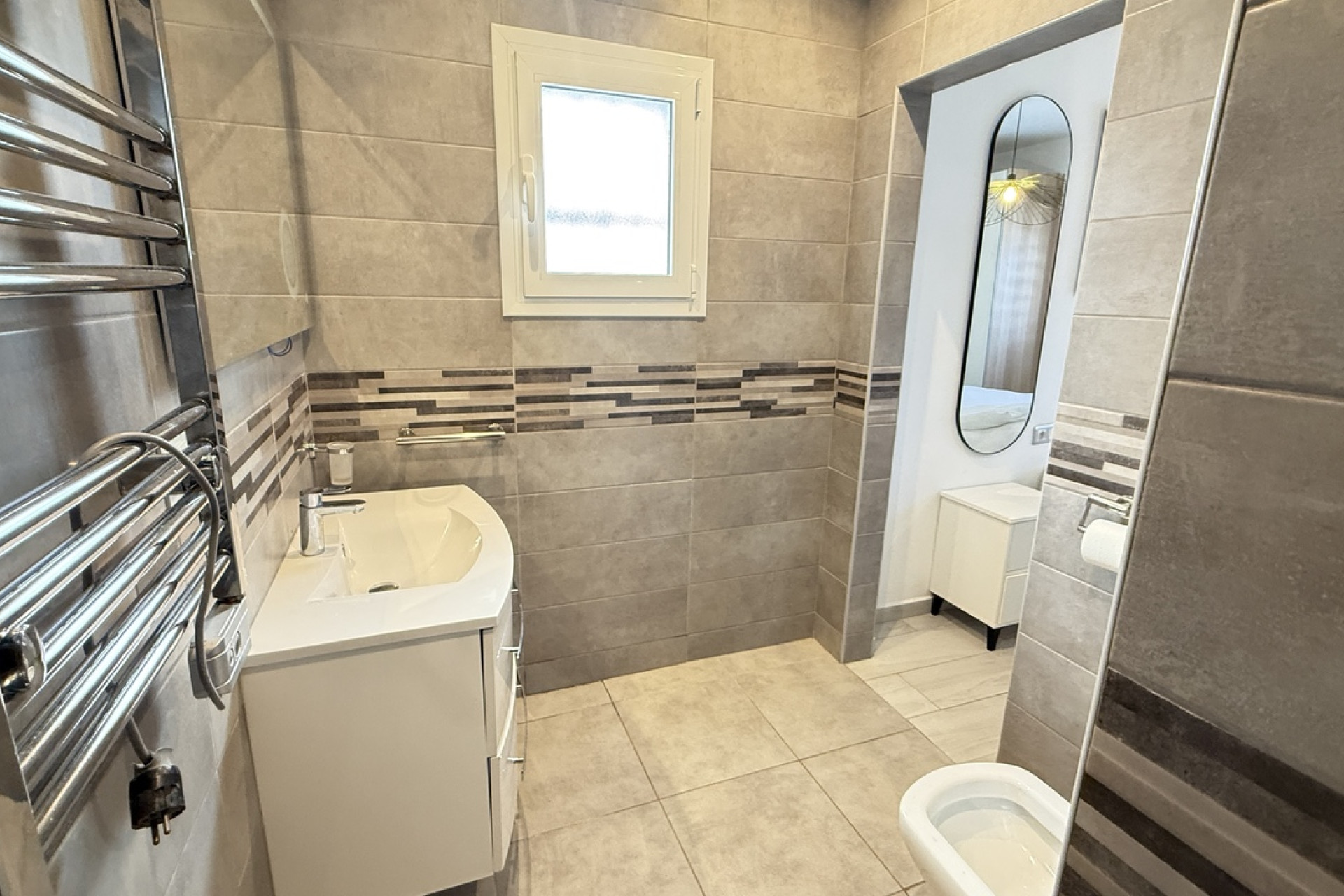 Herverkoop - 3. Vrijstaande villa - Villamartin - Costa Blanca Zuid