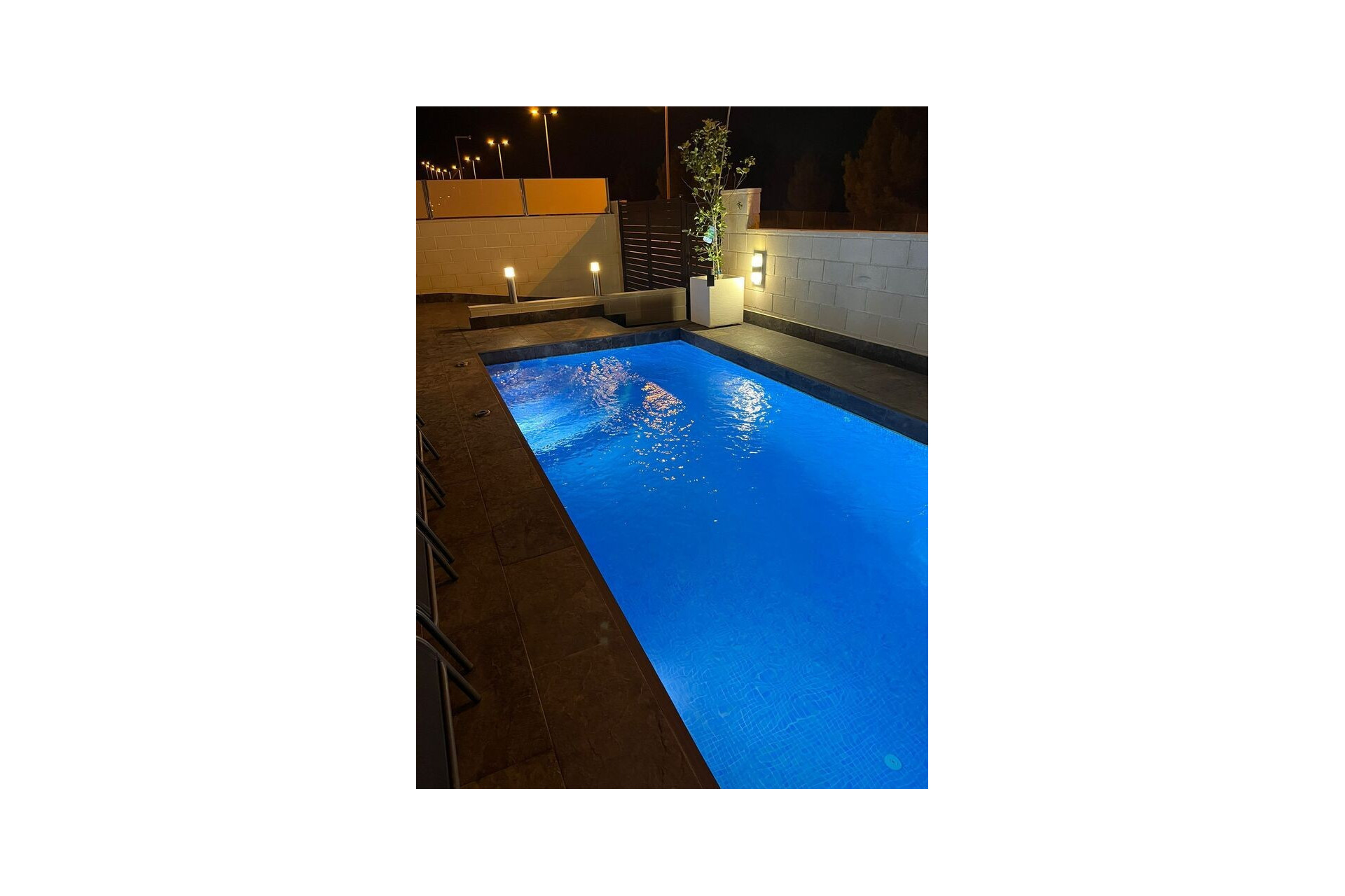 Herverkoop - 3. Vrijstaande villa - Villamartin - Costa Blanca Zuid