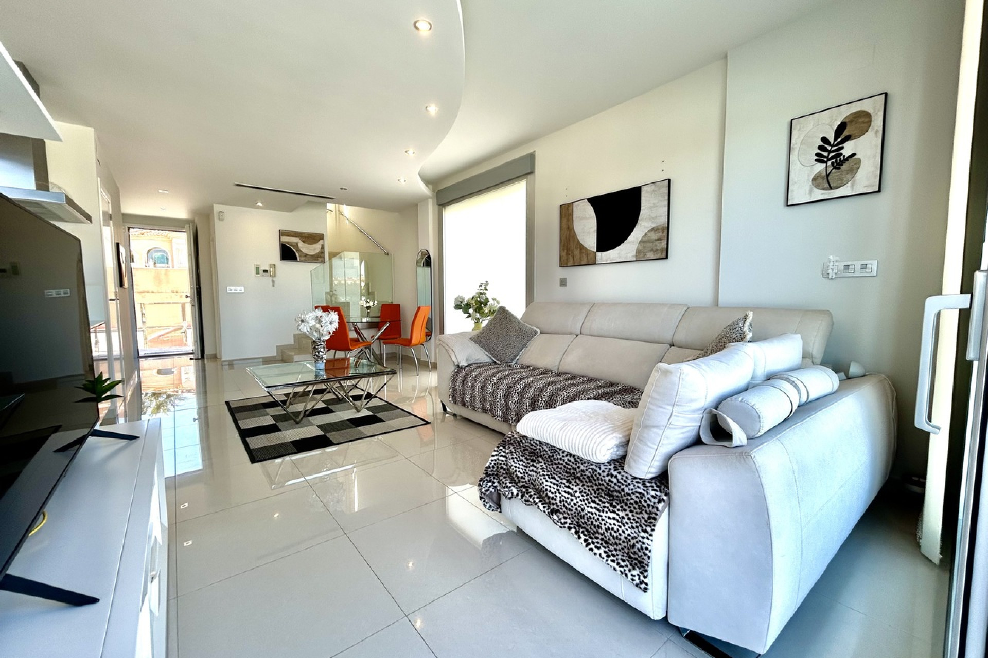 Herverkoop - 3. Vrijstaande villa - Villamartin - Costa Blanca Zuid