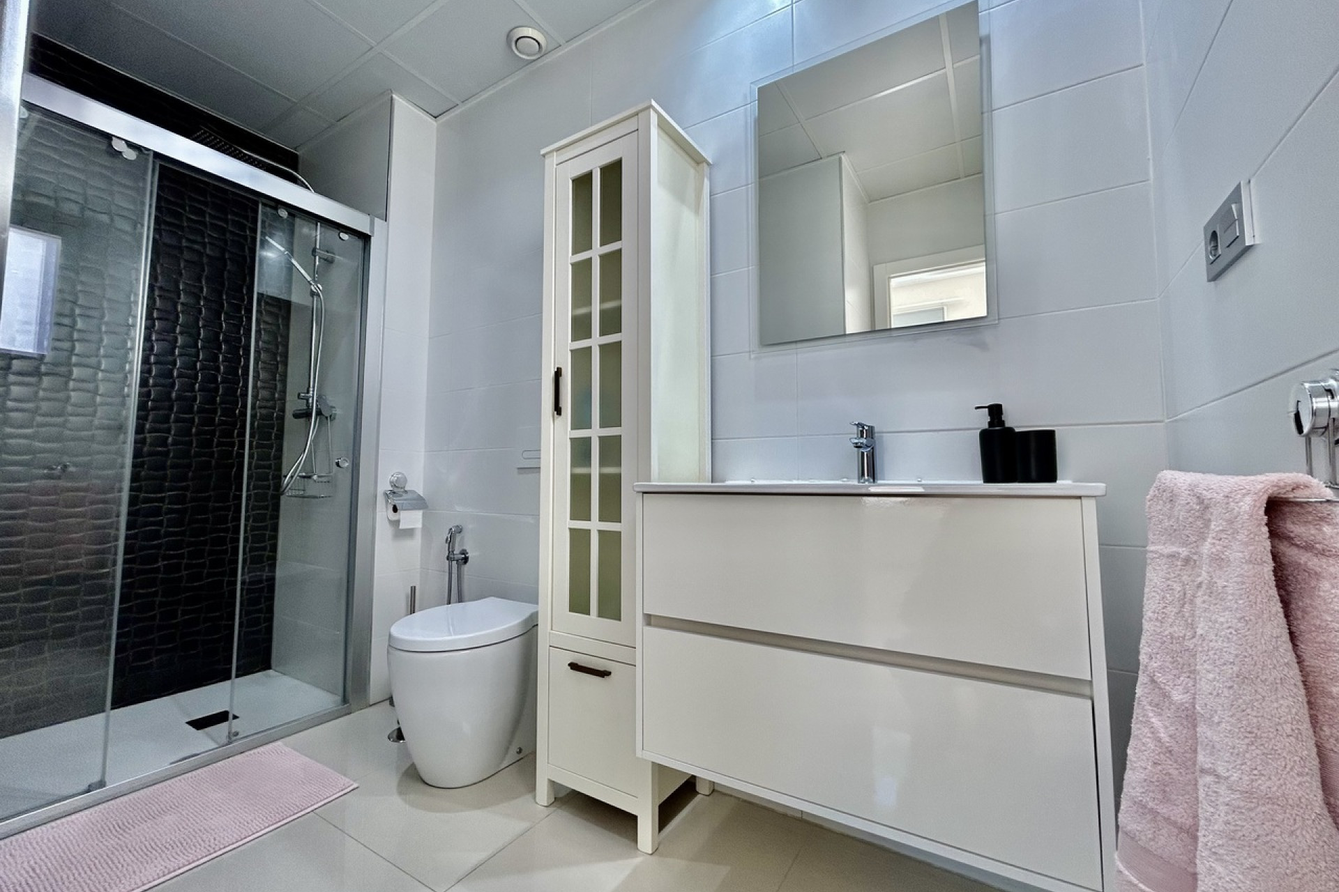 Herverkoop - 3. Vrijstaande villa - Villamartin - Costa Blanca Zuid