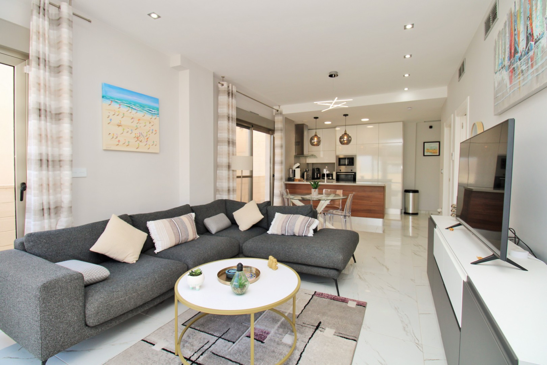 Herverkoop - 3. Vrijstaande villa - Villamartin - Costa Blanca Zuid