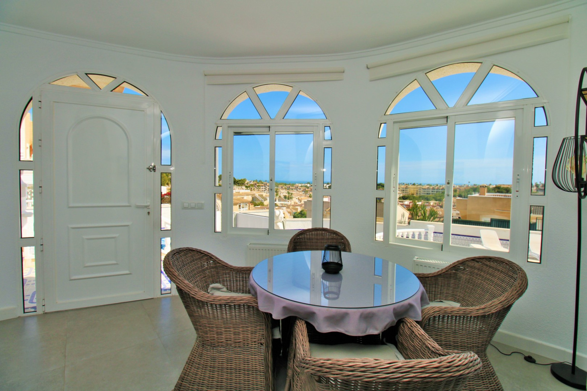 Herverkoop - 3. Vrijstaande villa - Villamartin - Costa Blanca Zuid