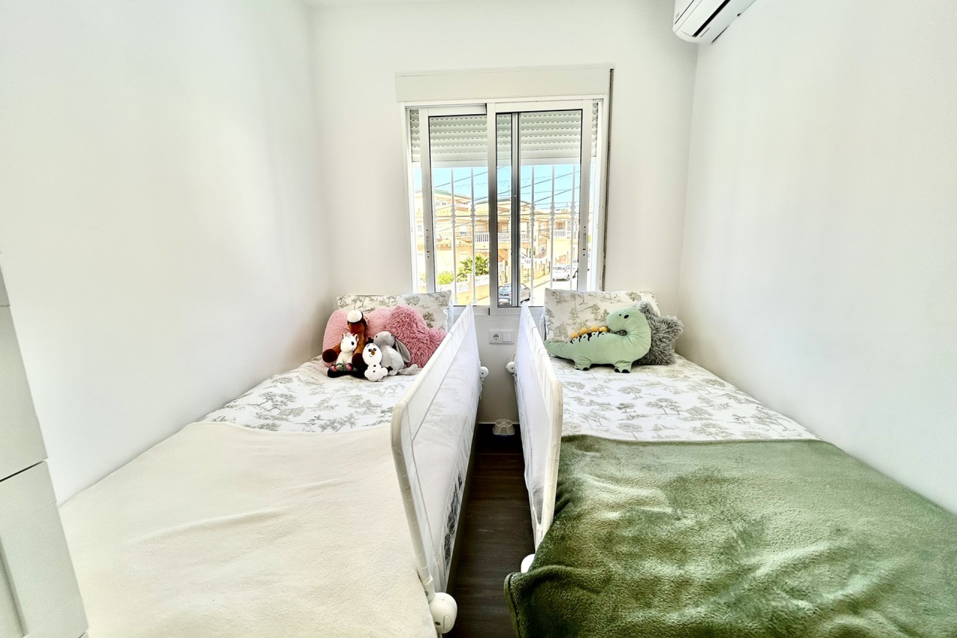 Herverkoop - 3. Vrijstaande villa - Villamartin - Costa Blanca Zuid