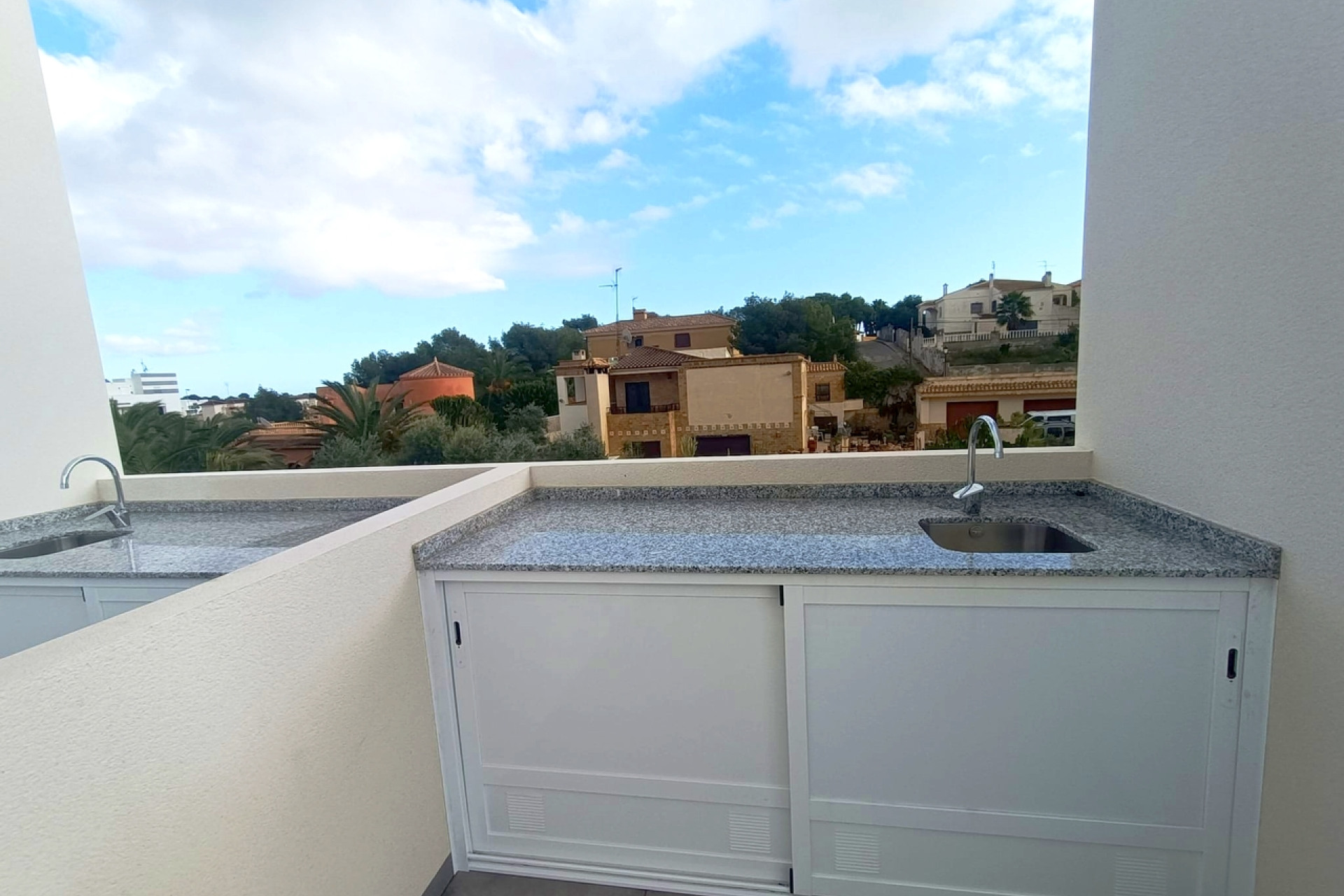 Herverkoop - 3. Vrijstaande villa - Villamartin - Costa Blanca Zuid