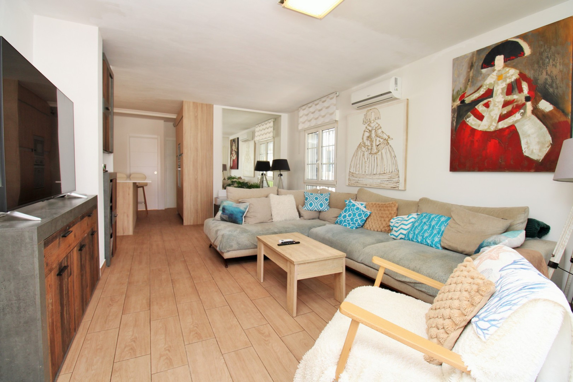 Herverkoop - 3. Vrijstaande villa - Villamartin - Costa Blanca Zuid