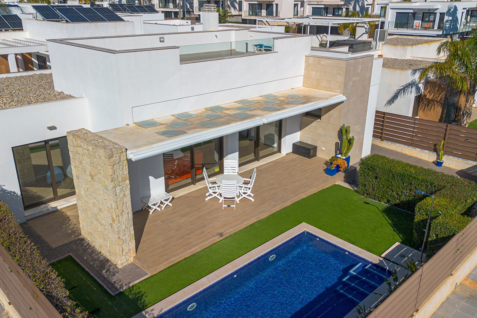 Herverkoop - 3. Vrijstaande villa - Vistabella - Costa Blanca Zuid