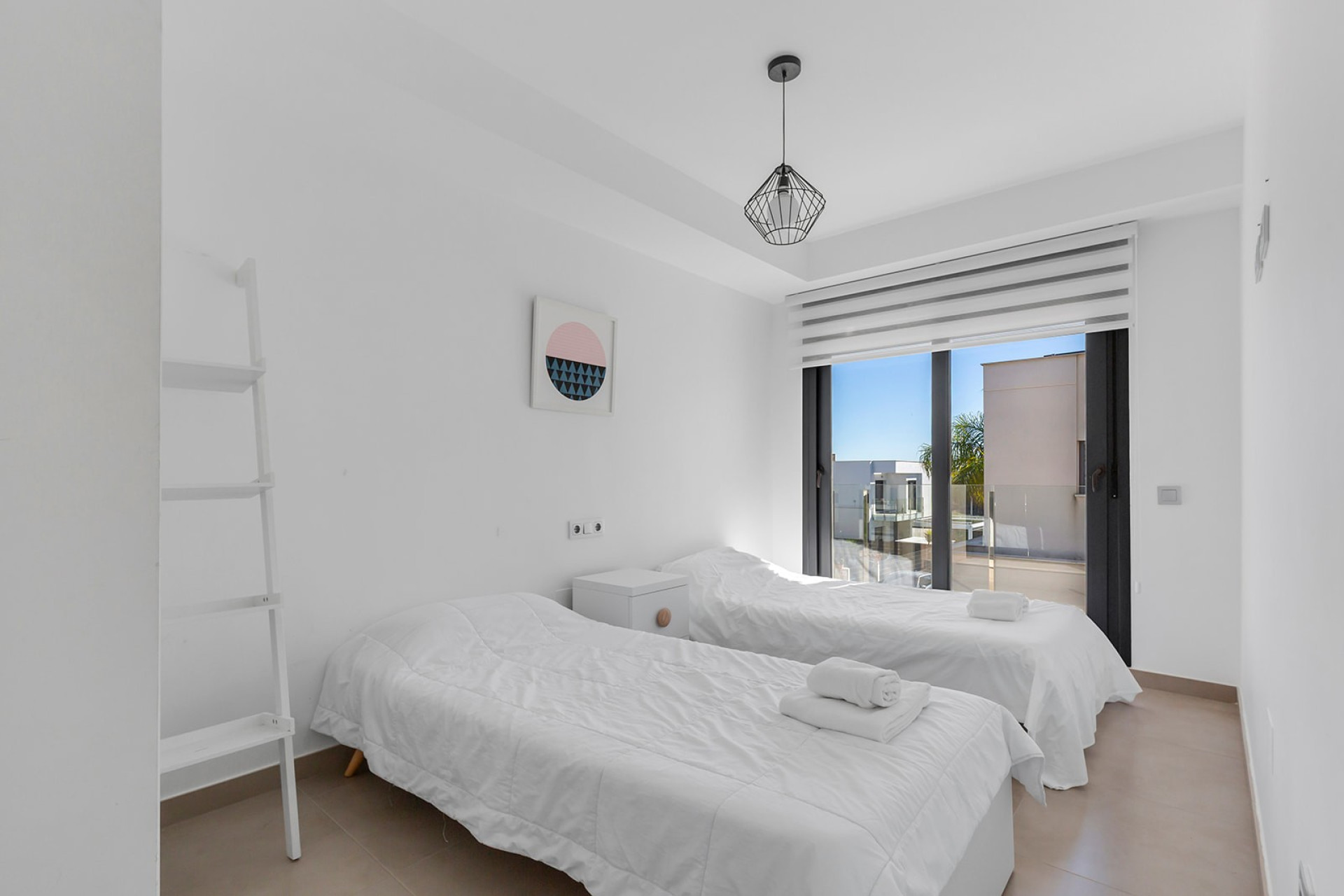 Herverkoop - 3. Vrijstaande villa - Vistabella - Costa Blanca Zuid