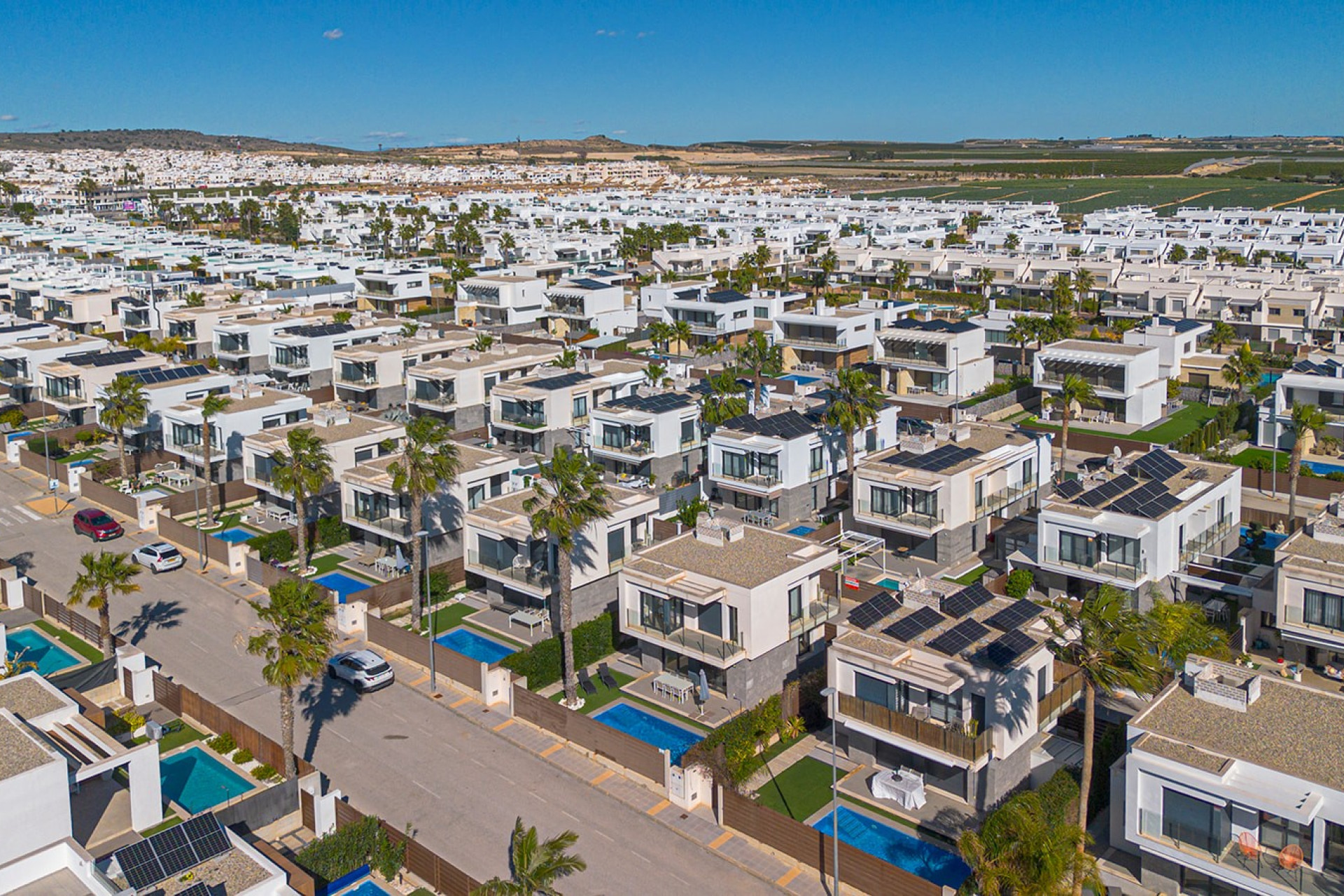 Herverkoop - 3. Vrijstaande villa - Vistabella - Costa Blanca Zuid