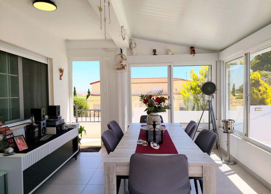 Herverkoop - 3. Vrijstaande villa - Vistabella - Costa Blanca Zuid