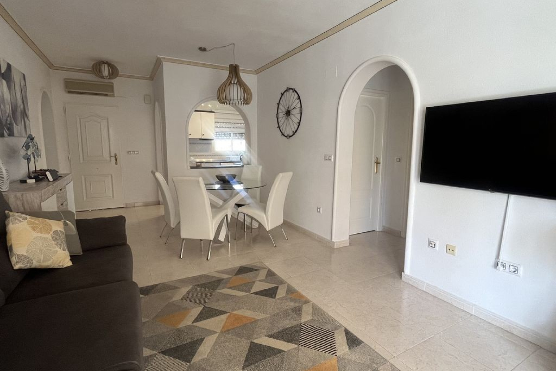 Herverkoop - 4. Halfvrijstaande villa - Algorfa - Costa Blanca Zuid