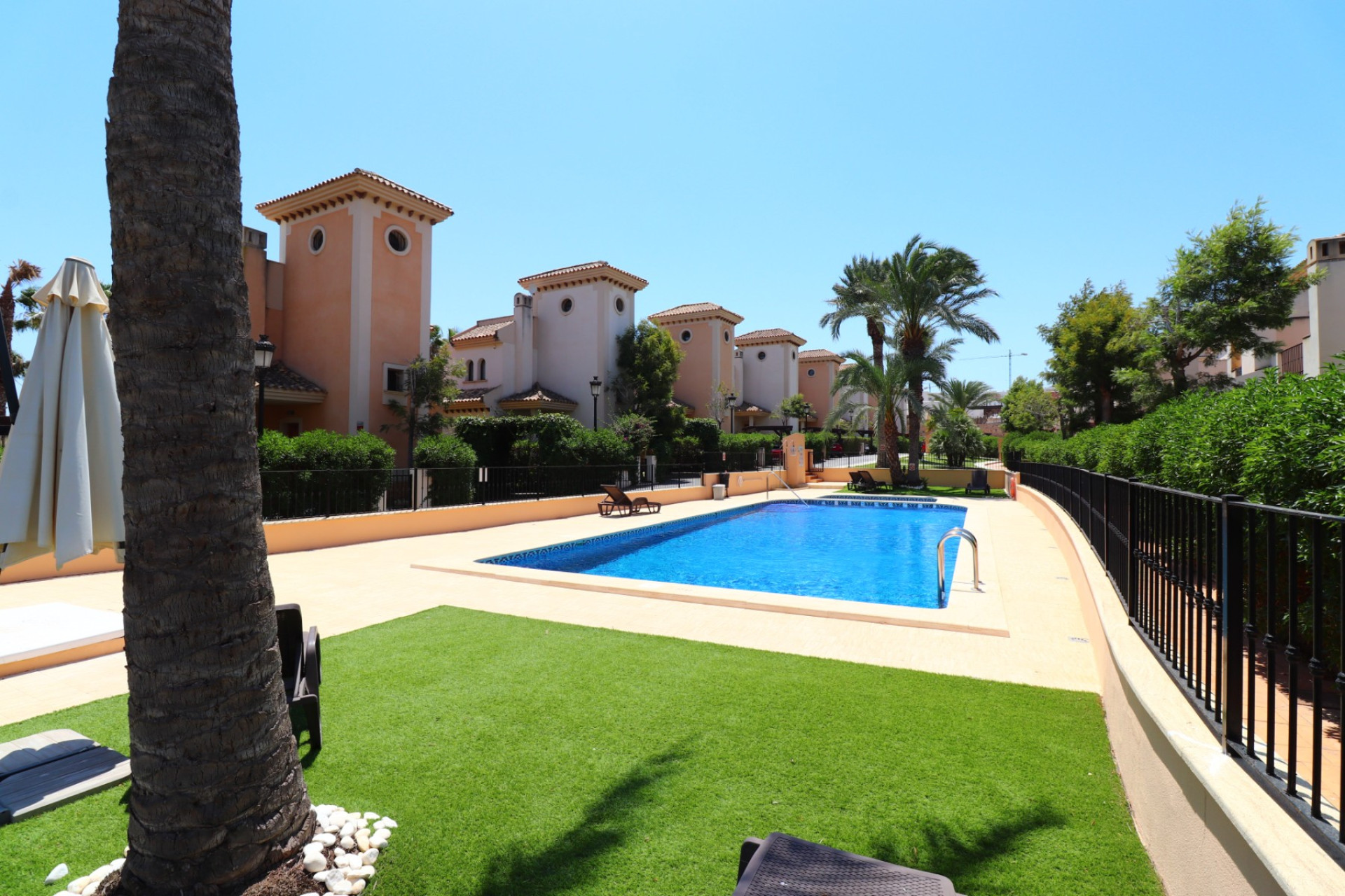 Herverkoop - 4. Halfvrijstaande villa - Algorfa - Costa Blanca Zuid