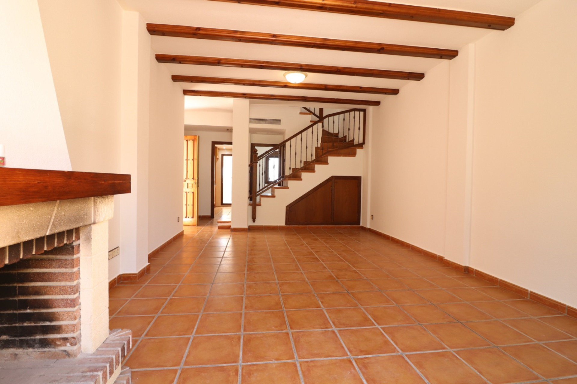 Herverkoop - 4. Halfvrijstaande villa - Algorfa - Costa Blanca Zuid