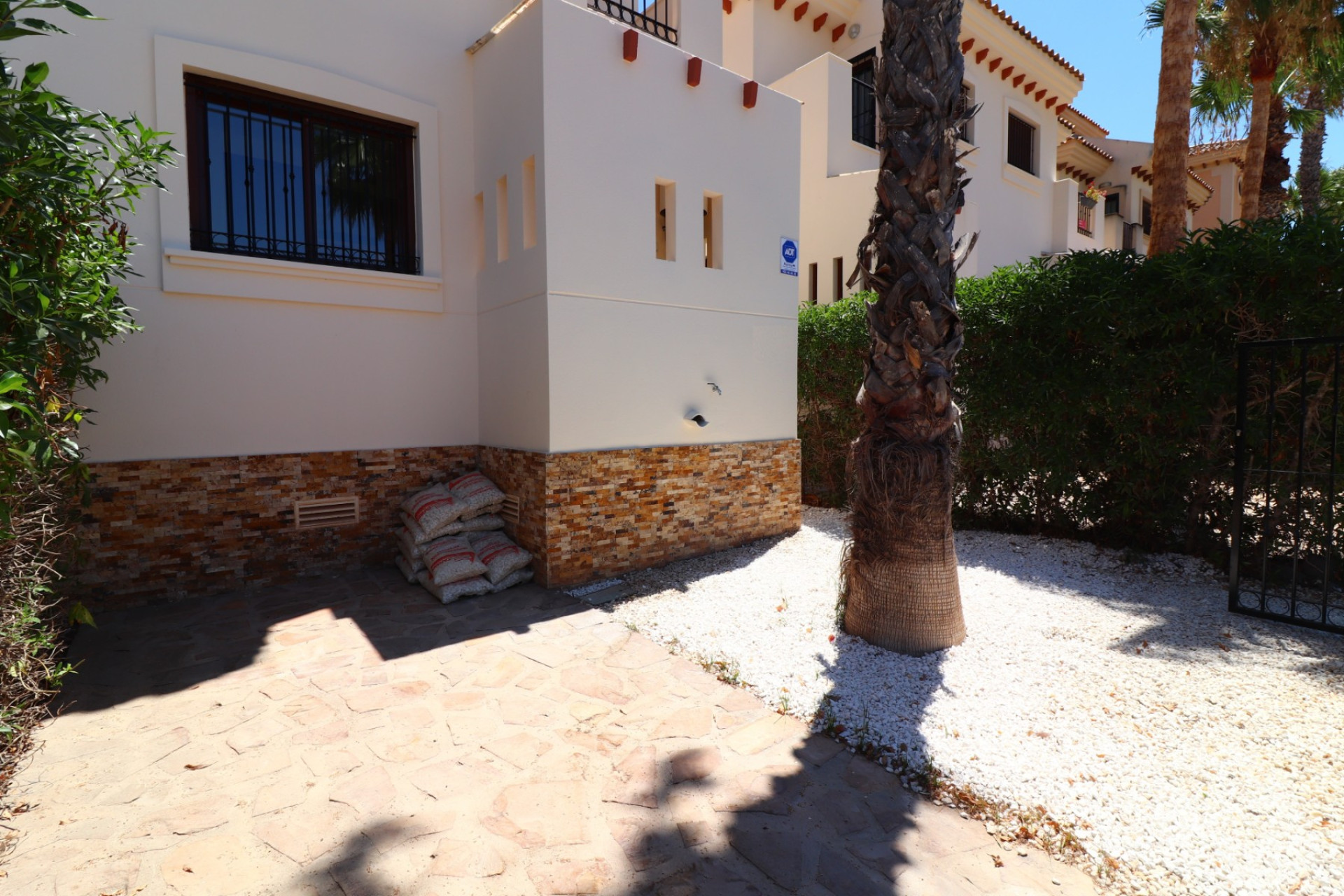Herverkoop - 4. Halfvrijstaande villa - Algorfa - Costa Blanca Zuid