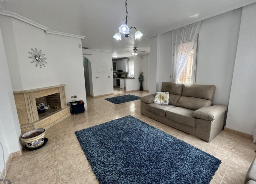 Herverkoop - 4. Halfvrijstaande villa - Almoradí - Costa Blanca Zuid