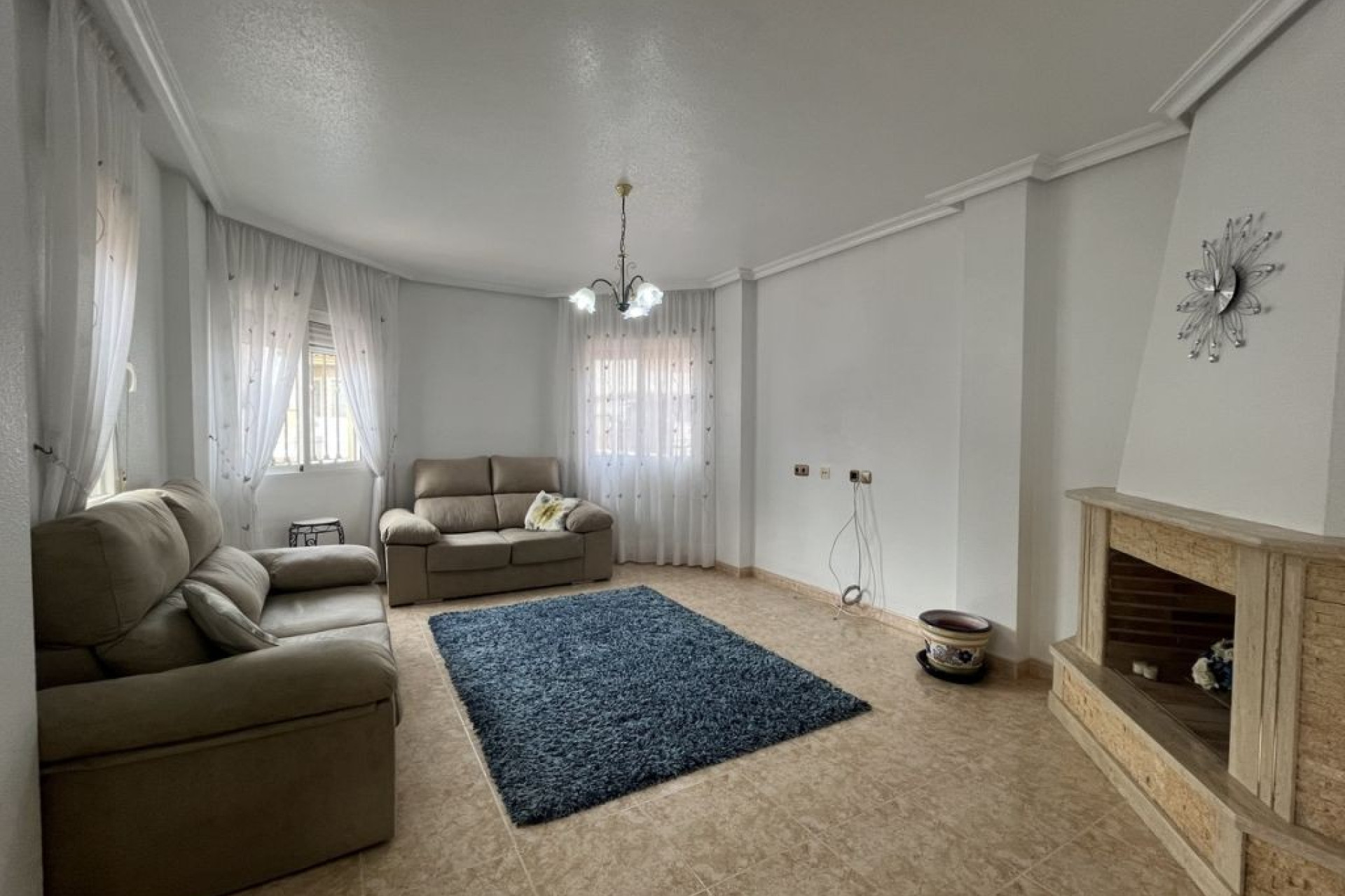 Herverkoop - 4. Halfvrijstaande villa - Almoradí - Costa Blanca Zuid