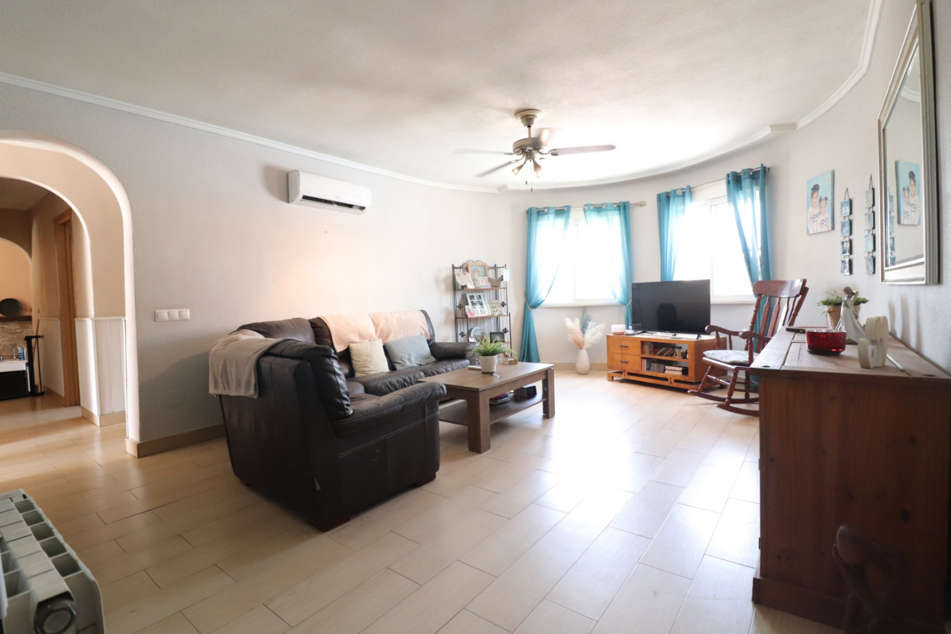 Herverkoop - 4. Halfvrijstaande villa - Benijófar - Costa Blanca Zuid