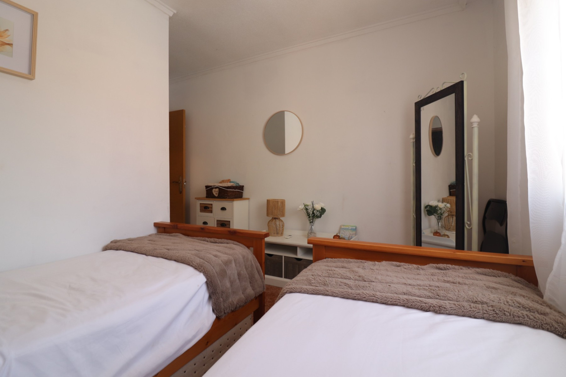 Herverkoop - 4. Halfvrijstaande villa - Benijófar - Costa Blanca Zuid