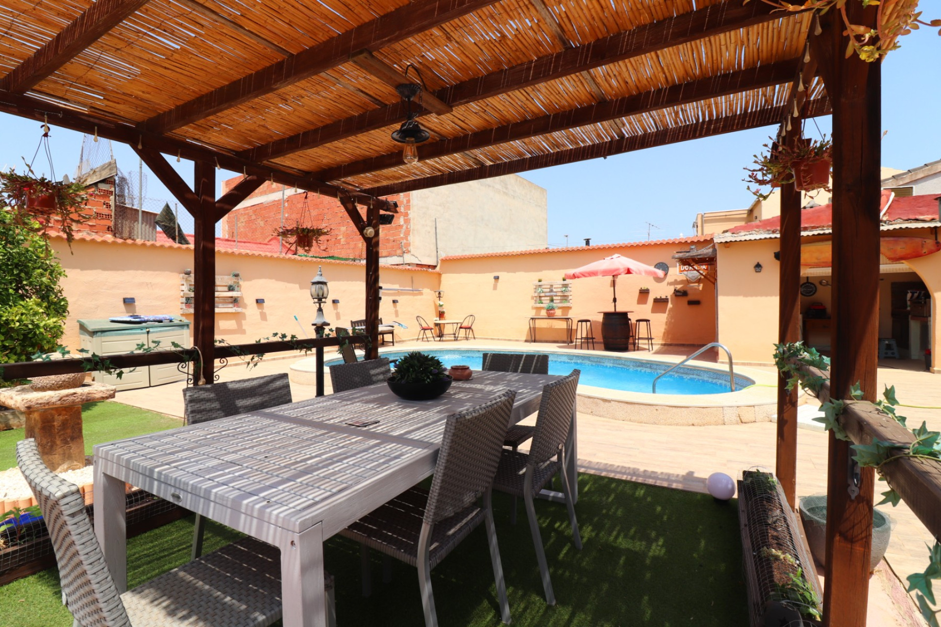 Herverkoop - 4. Halfvrijstaande villa - Benijófar - Costa Blanca Zuid
