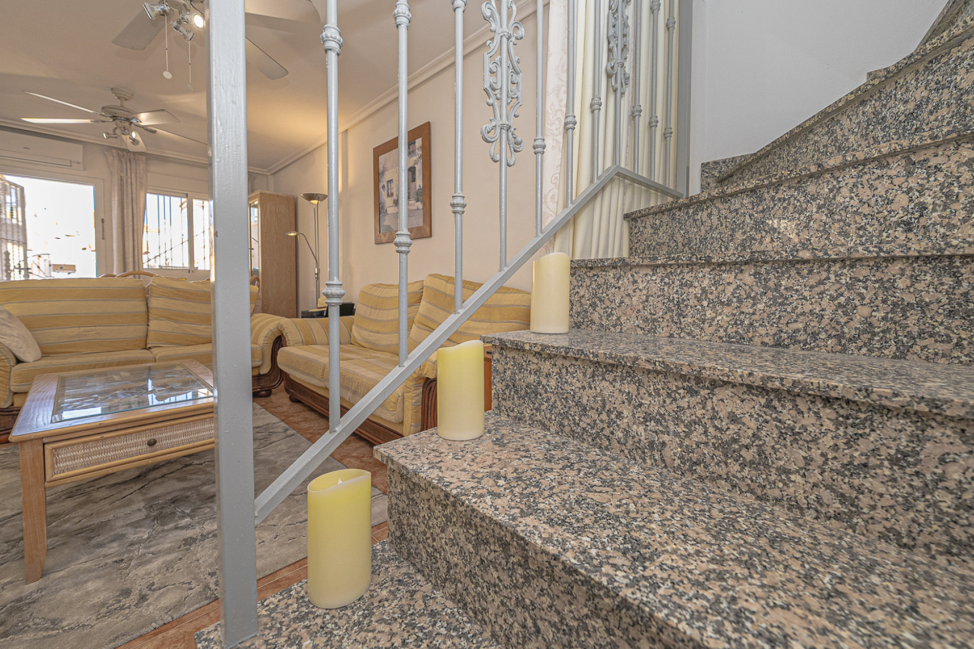 Herverkoop - 4. Halfvrijstaande villa - Cabo Roig - La Regia