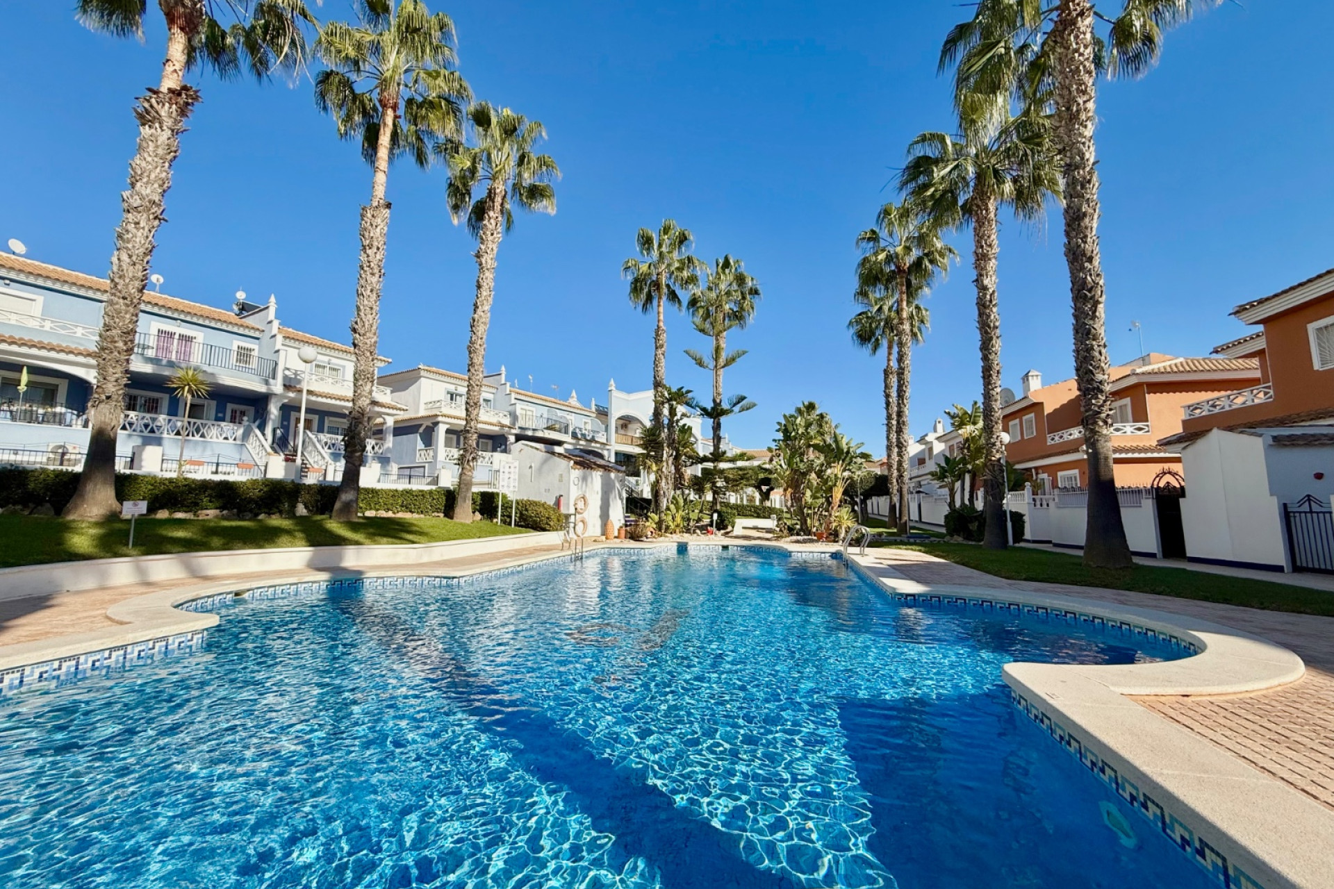 Herverkoop - 4. Halfvrijstaande villa - Ciudad Quesada - Costa Blanca Zuid